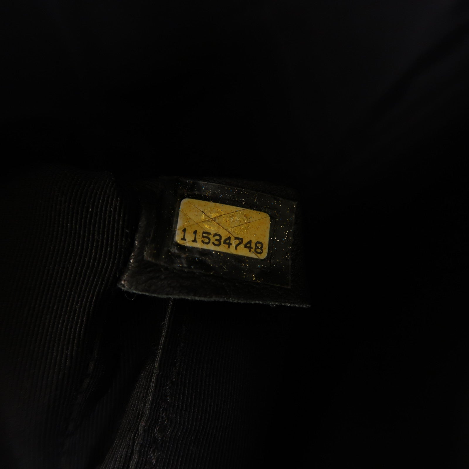 CHANEL 牛皮皮革Petite Timeless Tote金扣鏈帶肩背袋