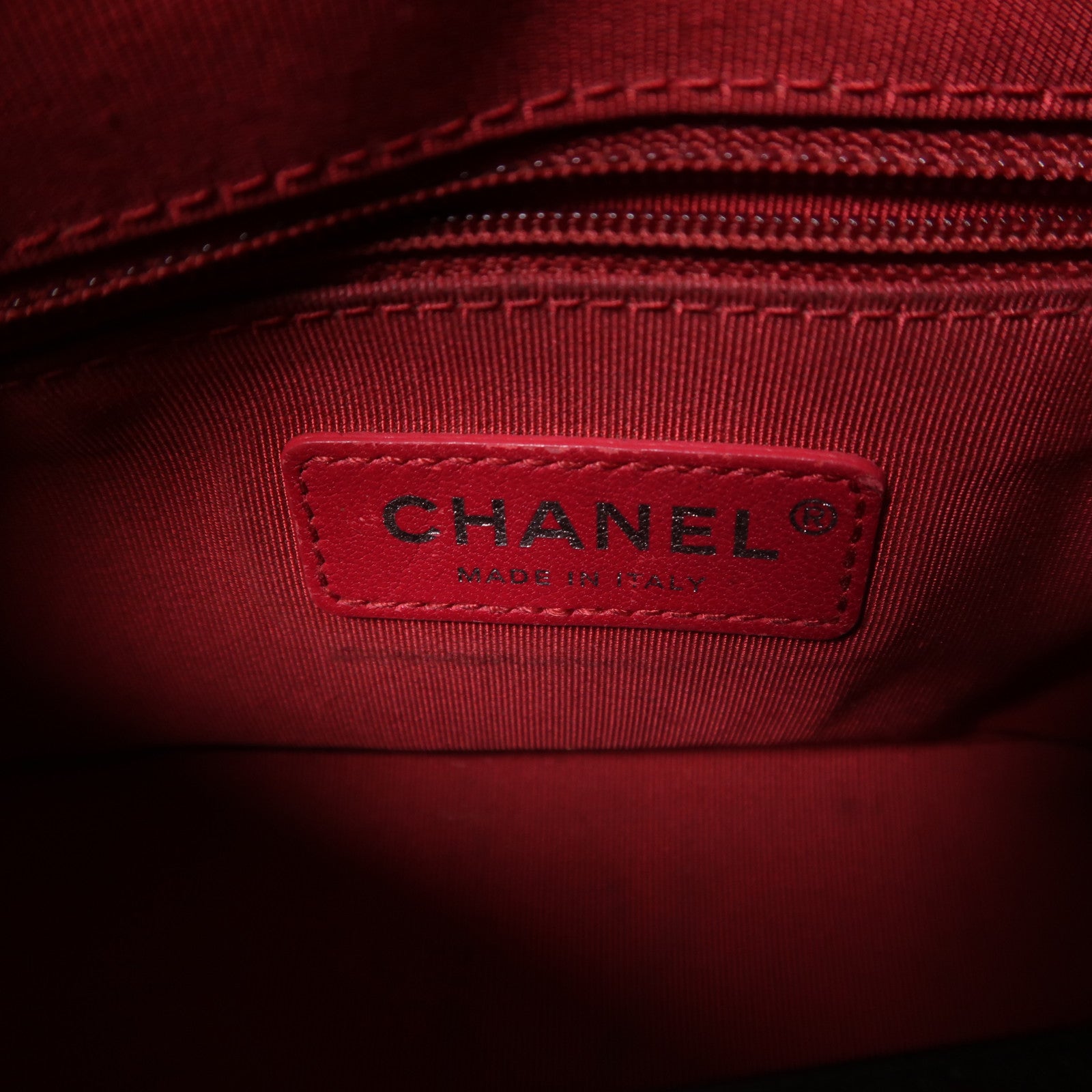 CHANEL 【激減優惠】牛皮皮革Gabrielle Small鏈帶肩背袋