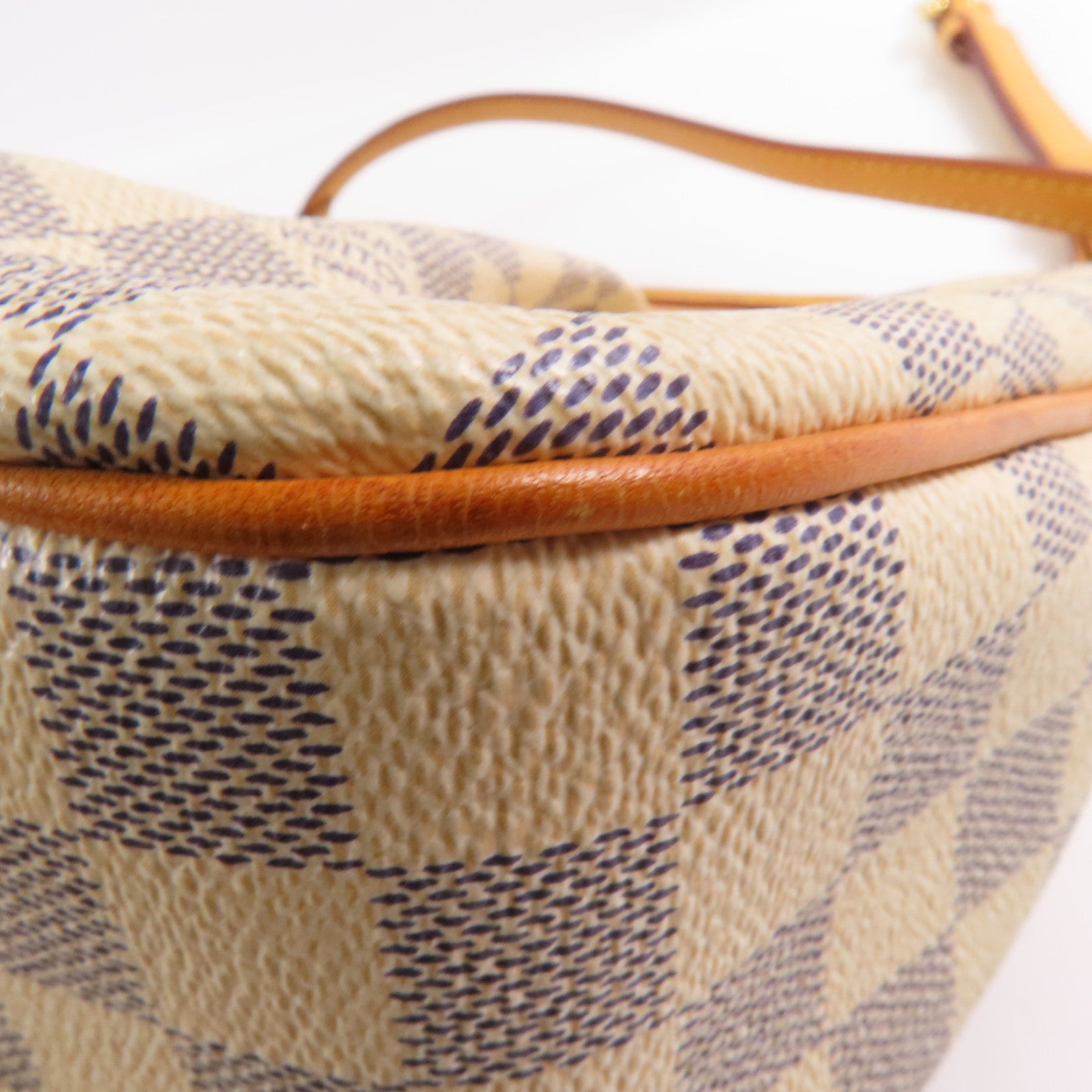 LOUIS VUITTON Damier Azur Siracusa PM金扣肩背袋