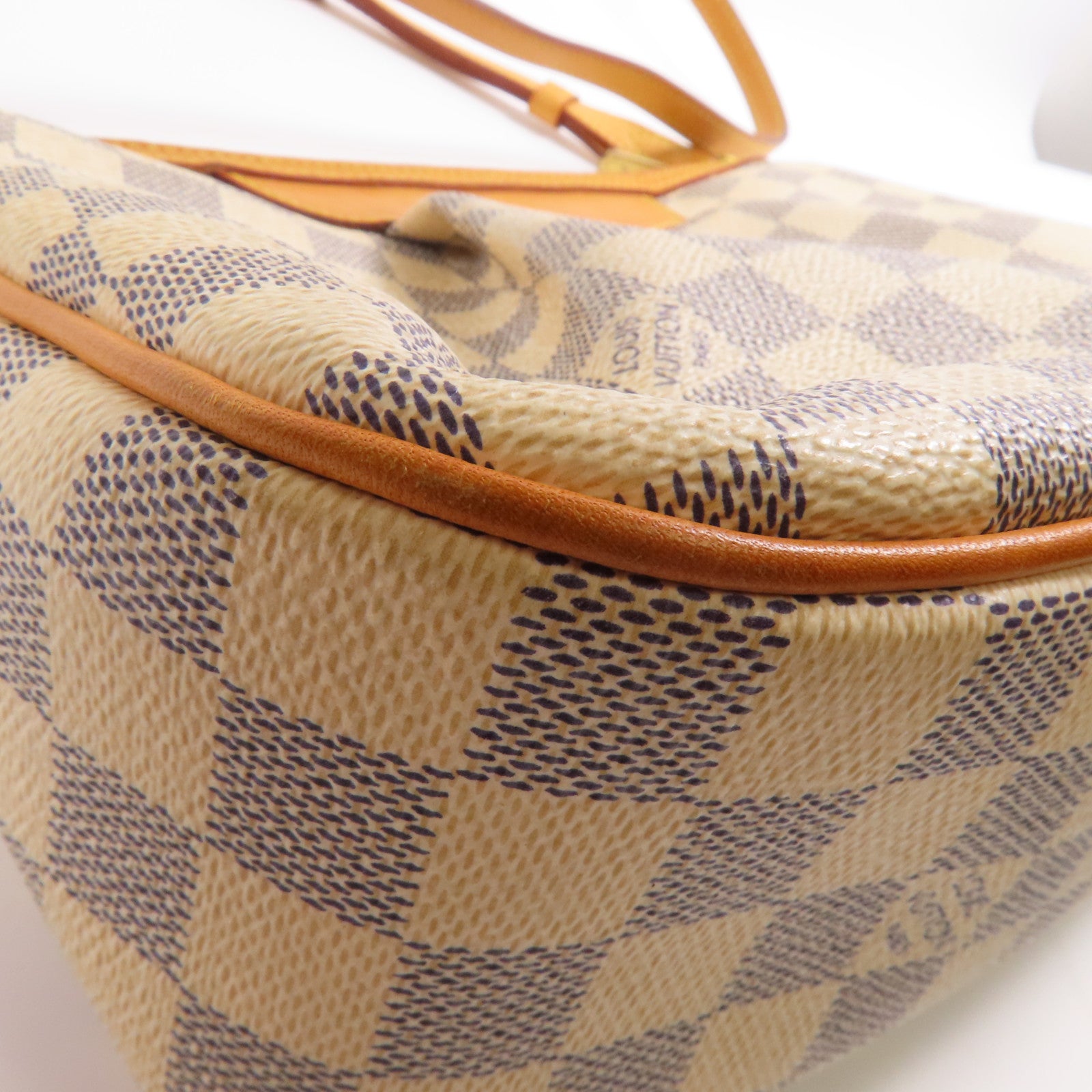 LOUIS VUITTON Damier Azur Siracusa PM金扣肩背袋