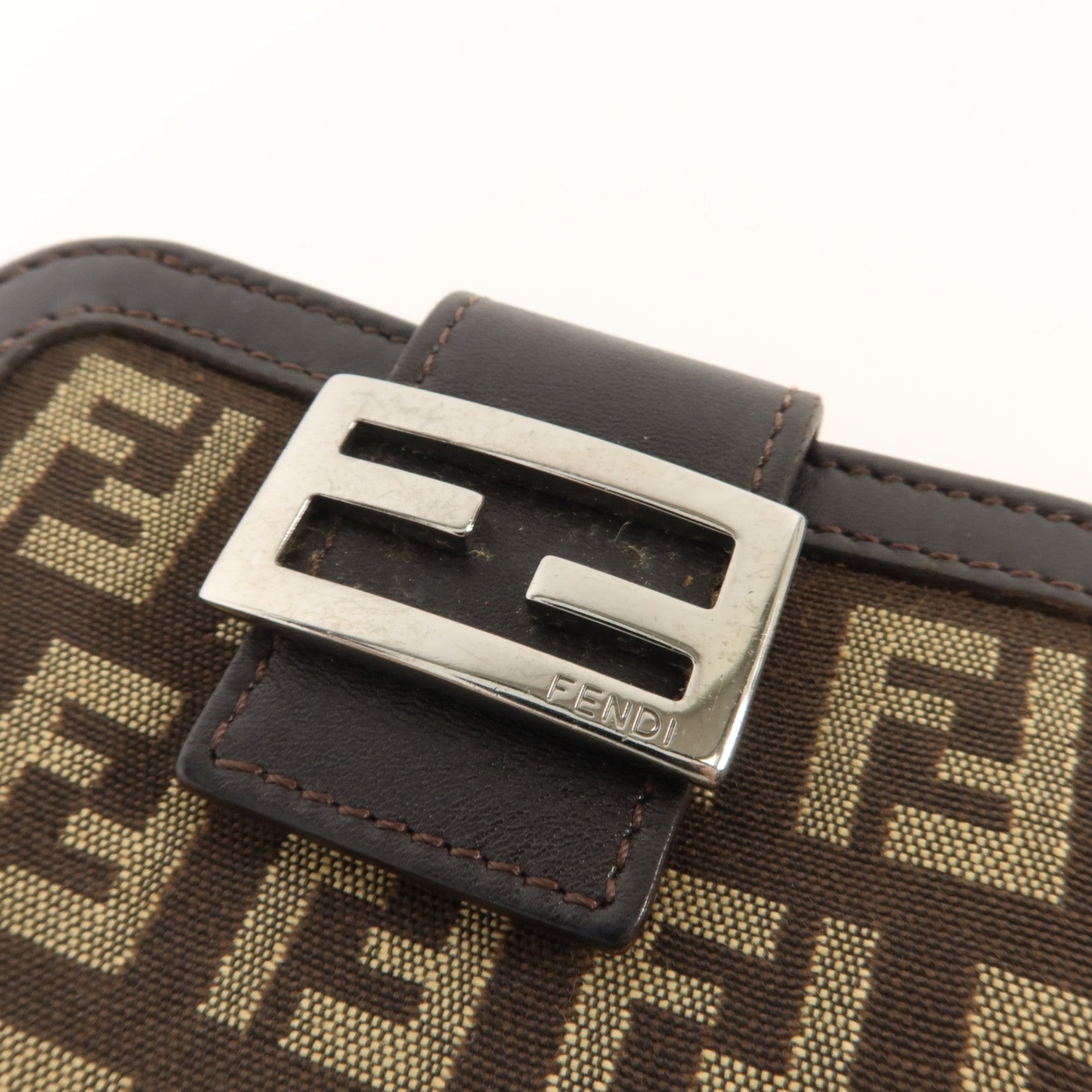 FENDI 帆布Bifold Wallet銀扣錢包