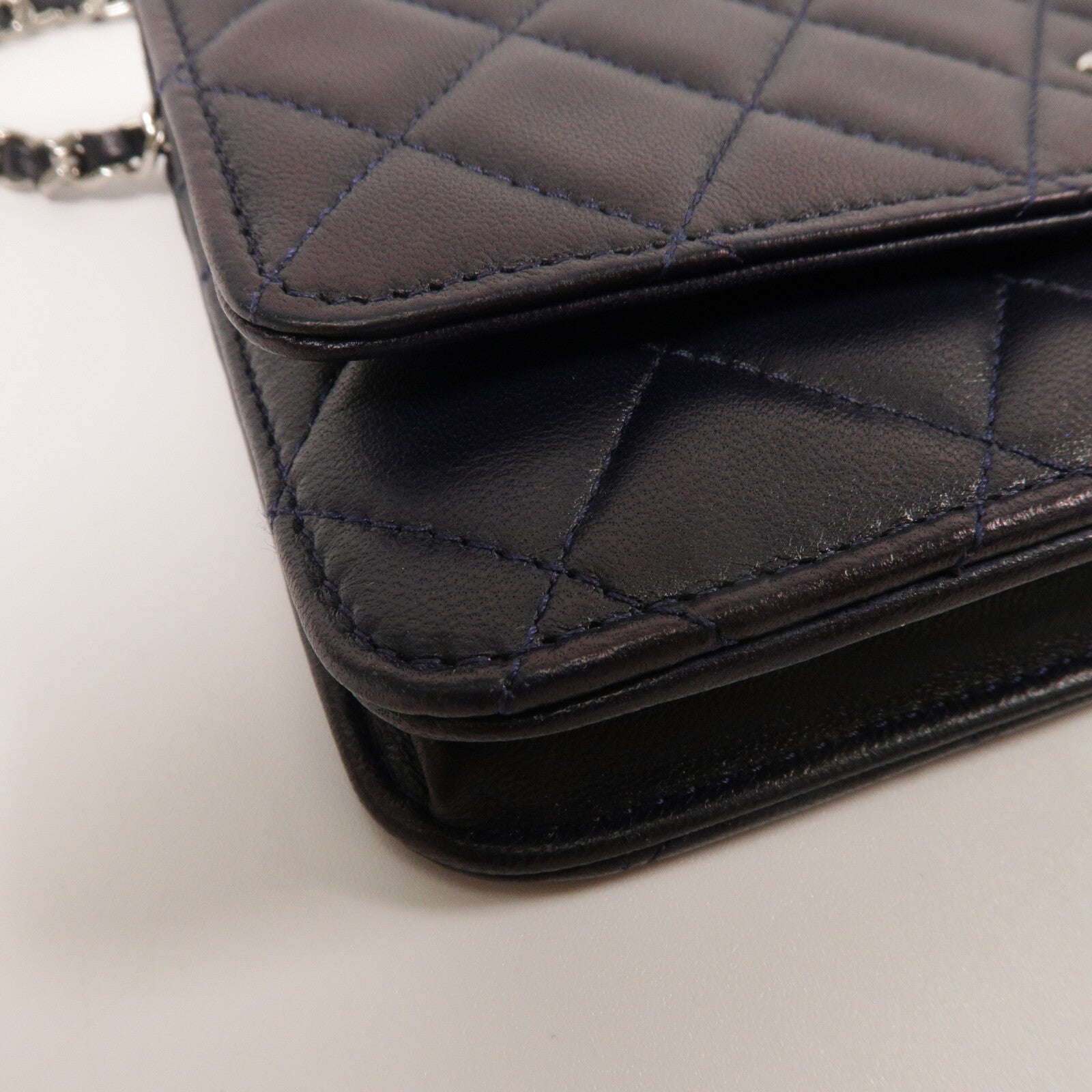 CHANEL 羊皮皮革WOC Wallet On Chain鏈帶肩背袋