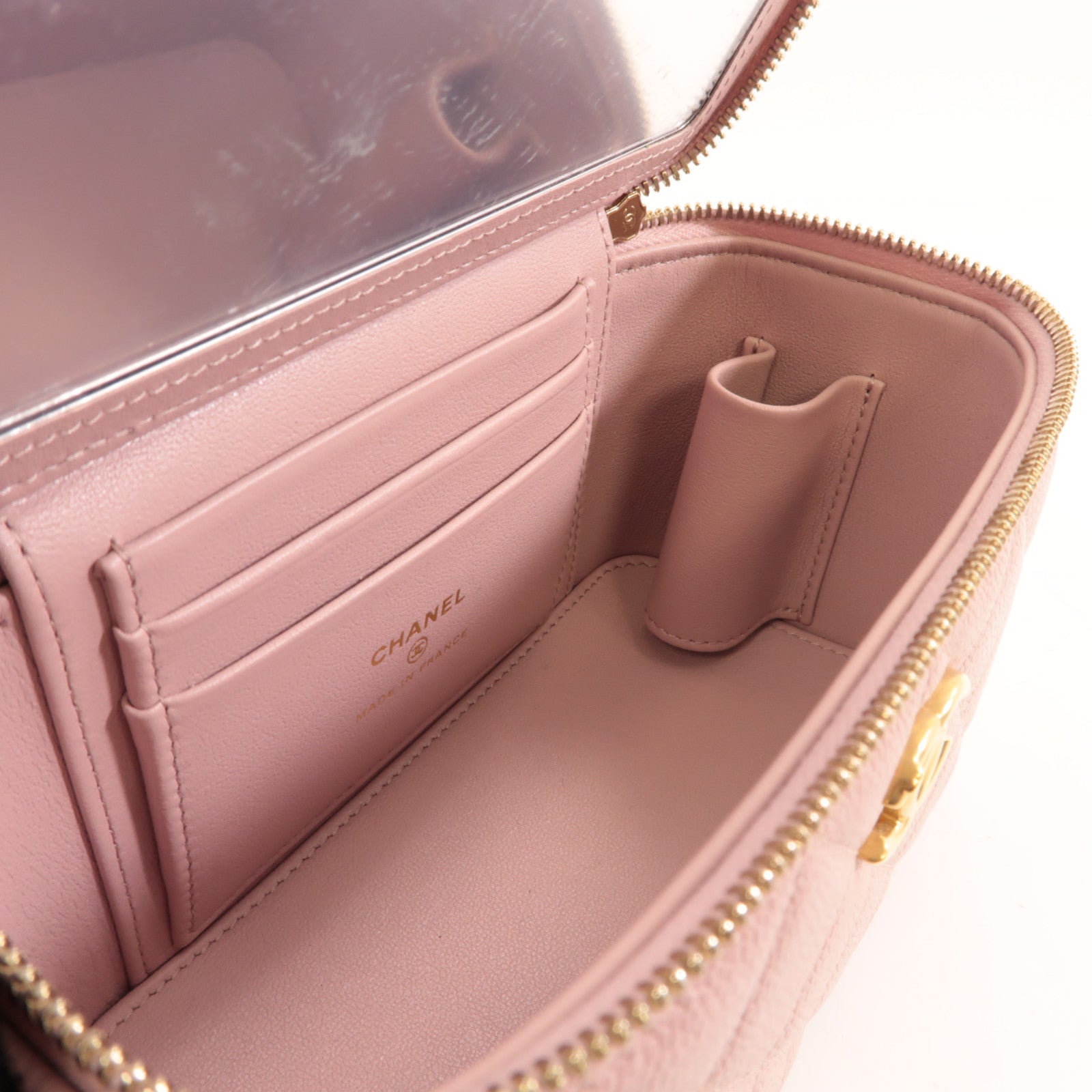 CHANEL 菱格牛皮皮革Vanity Case金扣鏈帶肩背袋粉紅色