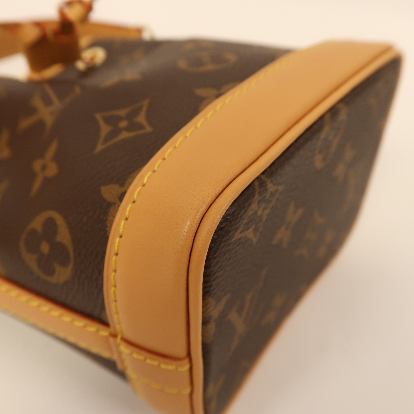 LOUIS VUITTON Monogram Nano Noe金扣手挽肩背兩用袋啡色