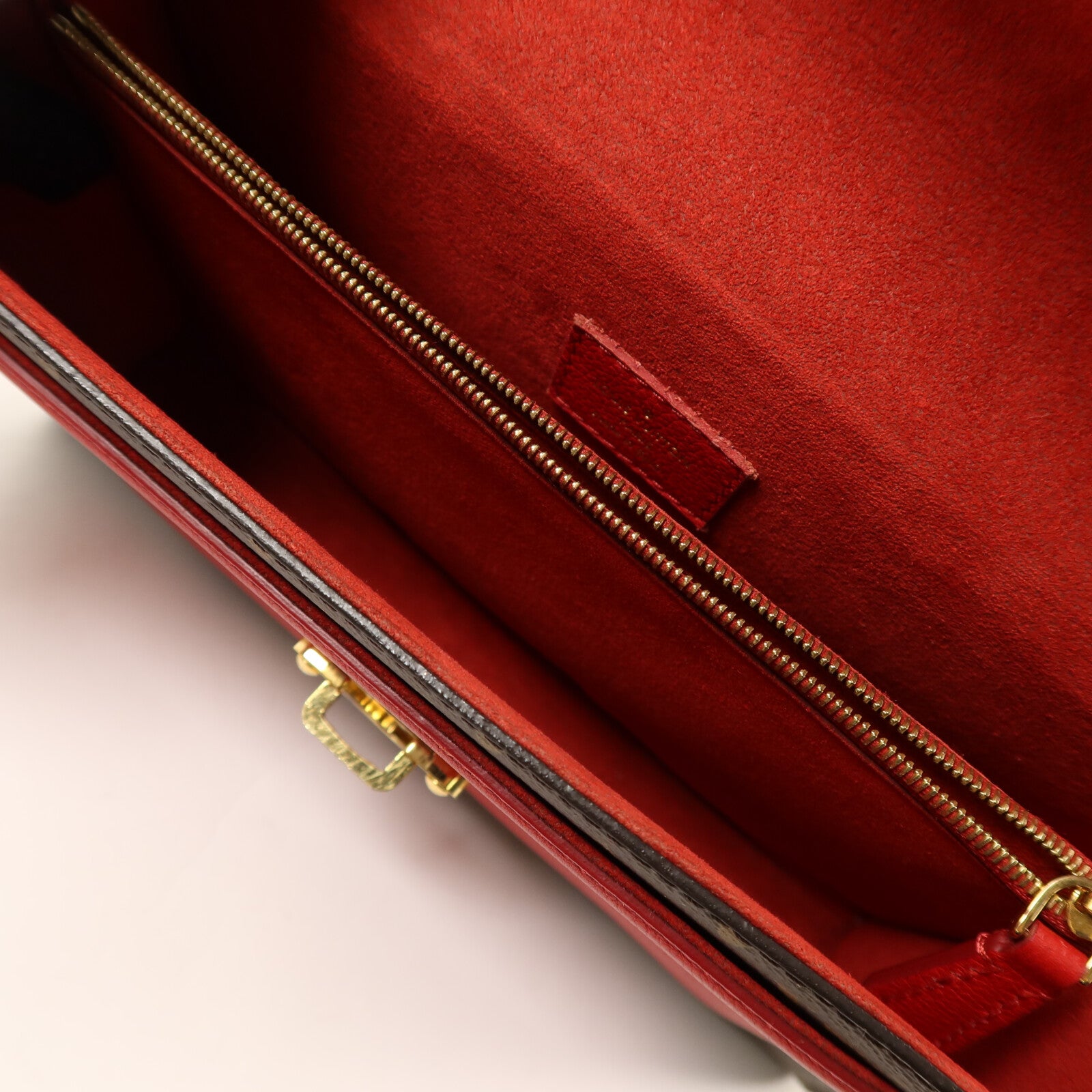 LOUIS VUITTON Monogram Victoire金扣鏈帶肩背袋