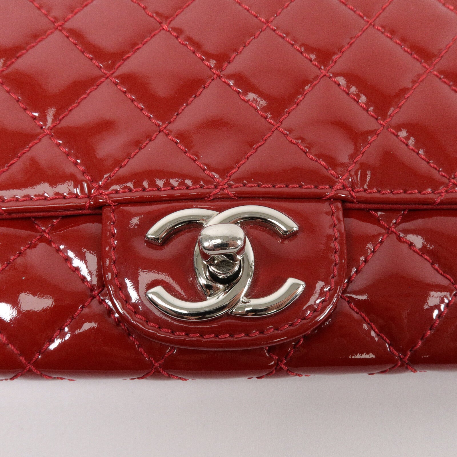 CHANEL 漆皮皮革Chain Shoulder鏈帶肩背袋