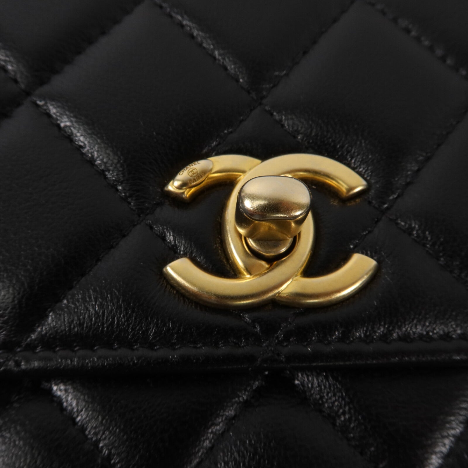 CHANEL 羊皮皮革WOC Wallet On Chain鏈帶肩背袋