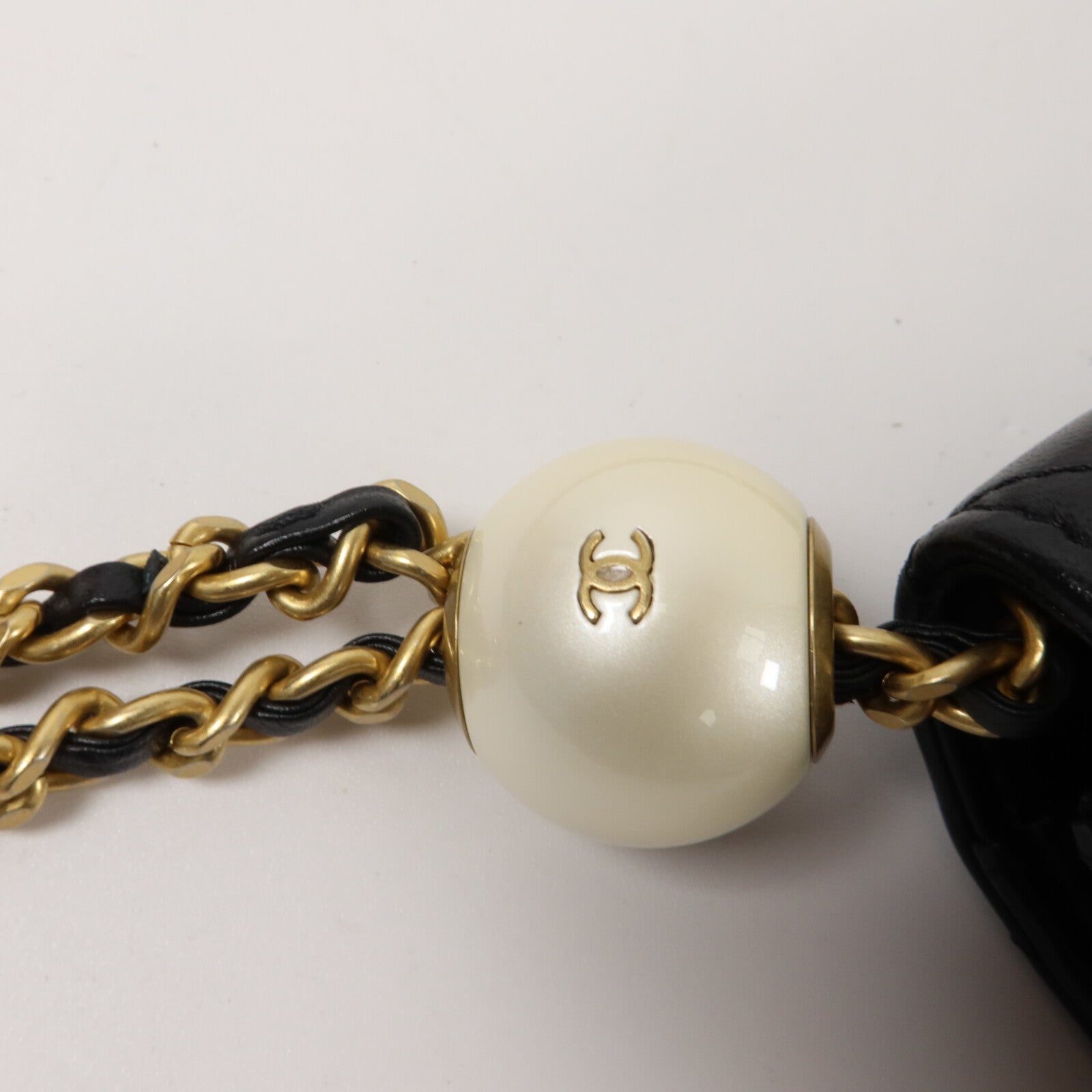 CHANEL 羊皮皮革WOC Wallet On Chain鏈帶肩背袋