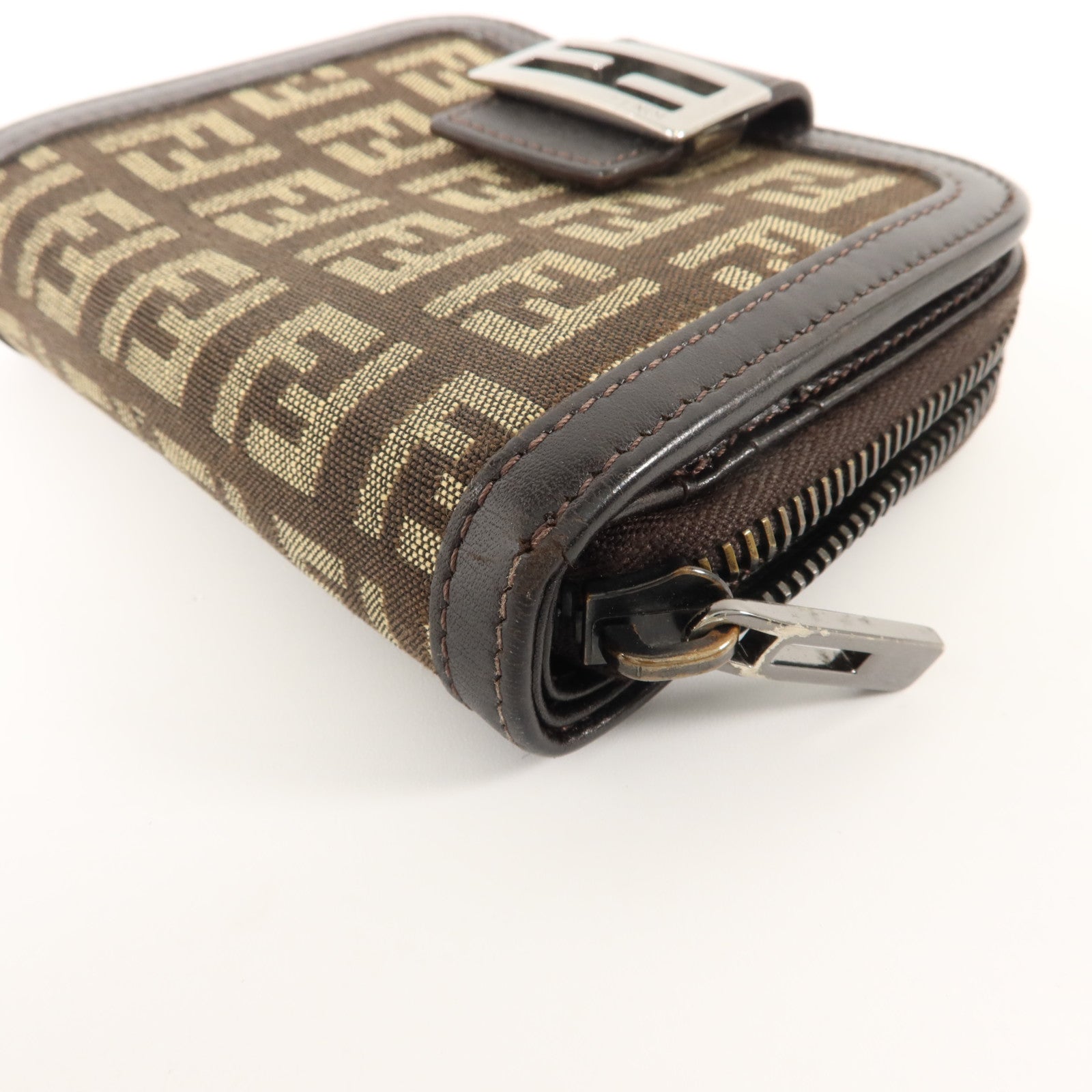FENDI 帆布Bifold Wallet銀扣錢包