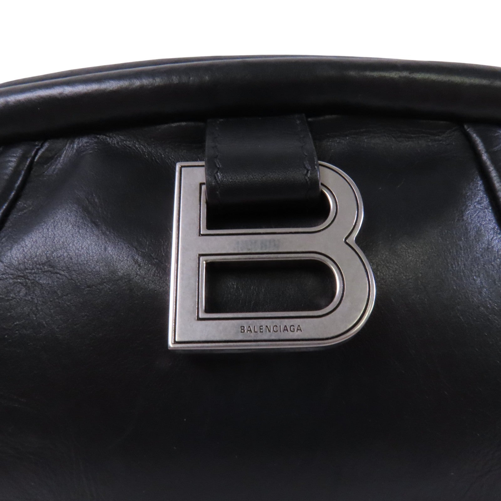 BALENCIAGA 牛皮皮革Clutch銀扣手拿包