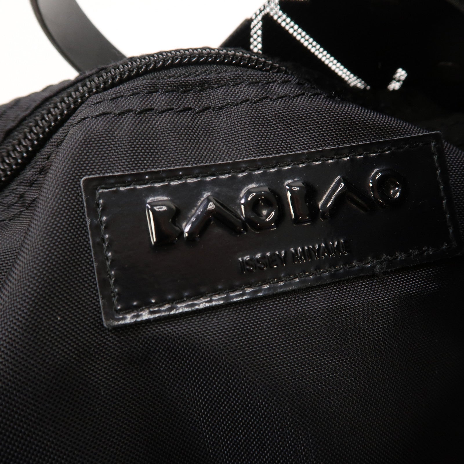ISSEY MIYAKE PVC Bao Bao Shoulder Bag肩背袋黑色