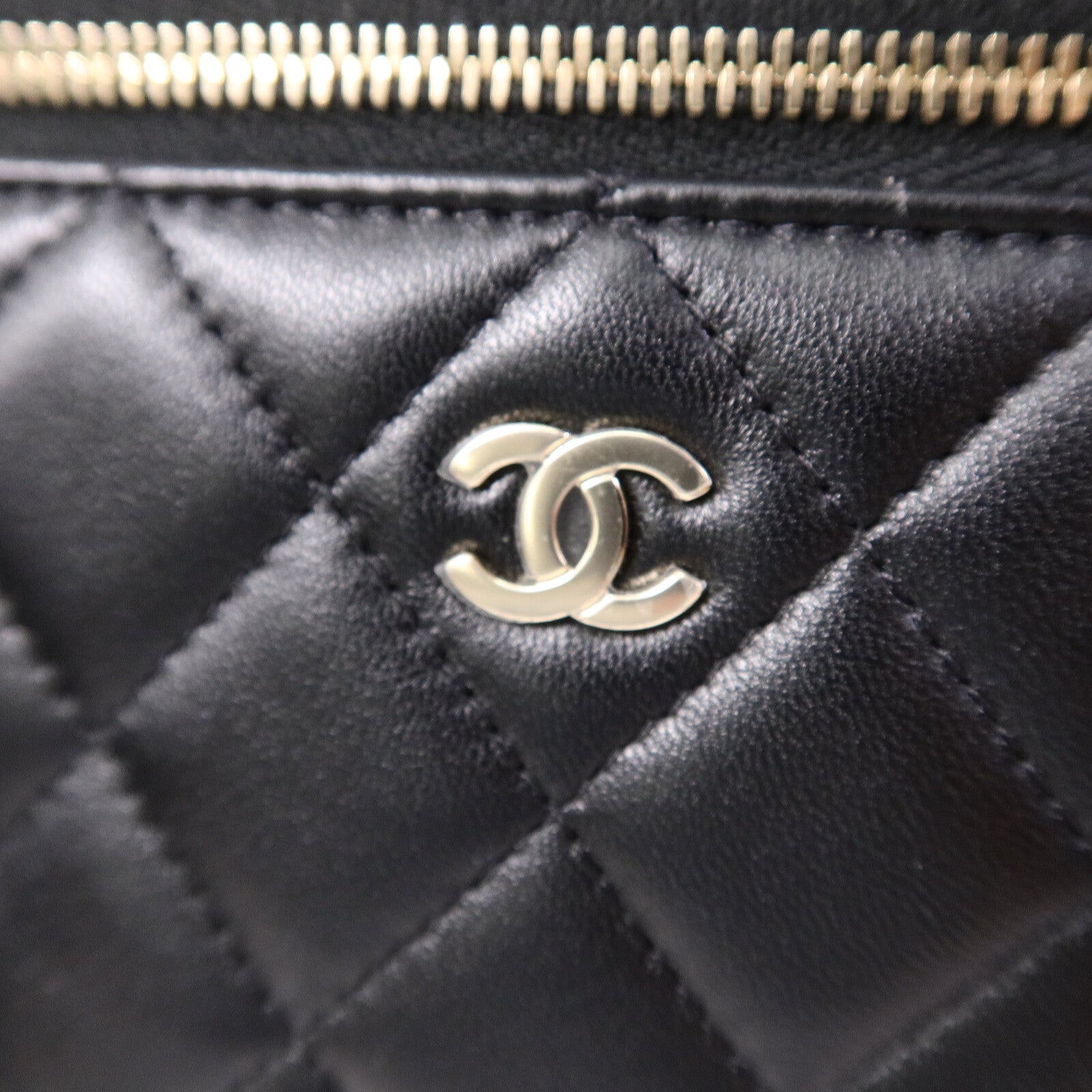 CHANEL 羊皮皮革Chain Shoulder手挽肩背兩用袋