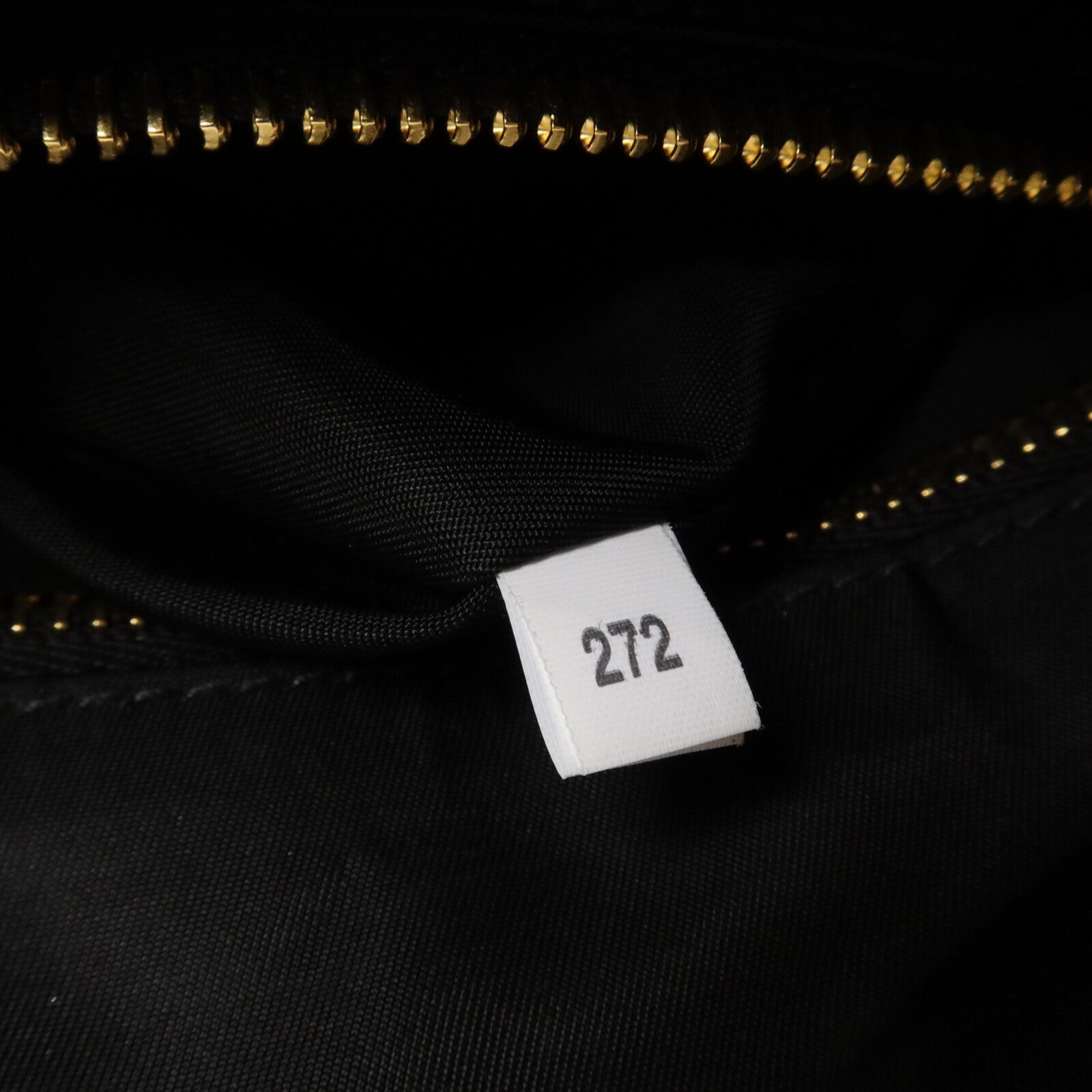 PRADA 尼龍Explore Re-Nylon Large手挽肩背兩用袋