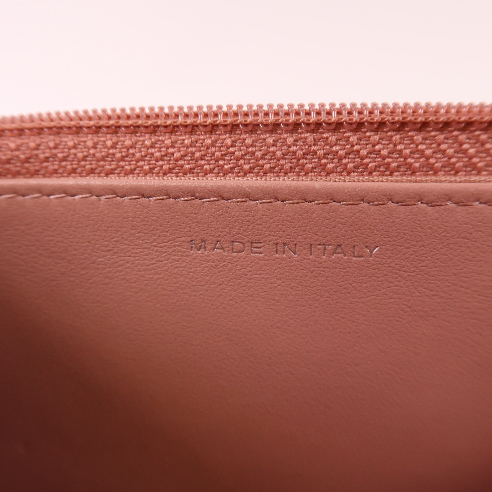 CHANEL 漆皮皮革/牛皮皮革WOC Wallet On Chain銀扣鏈帶肩背袋