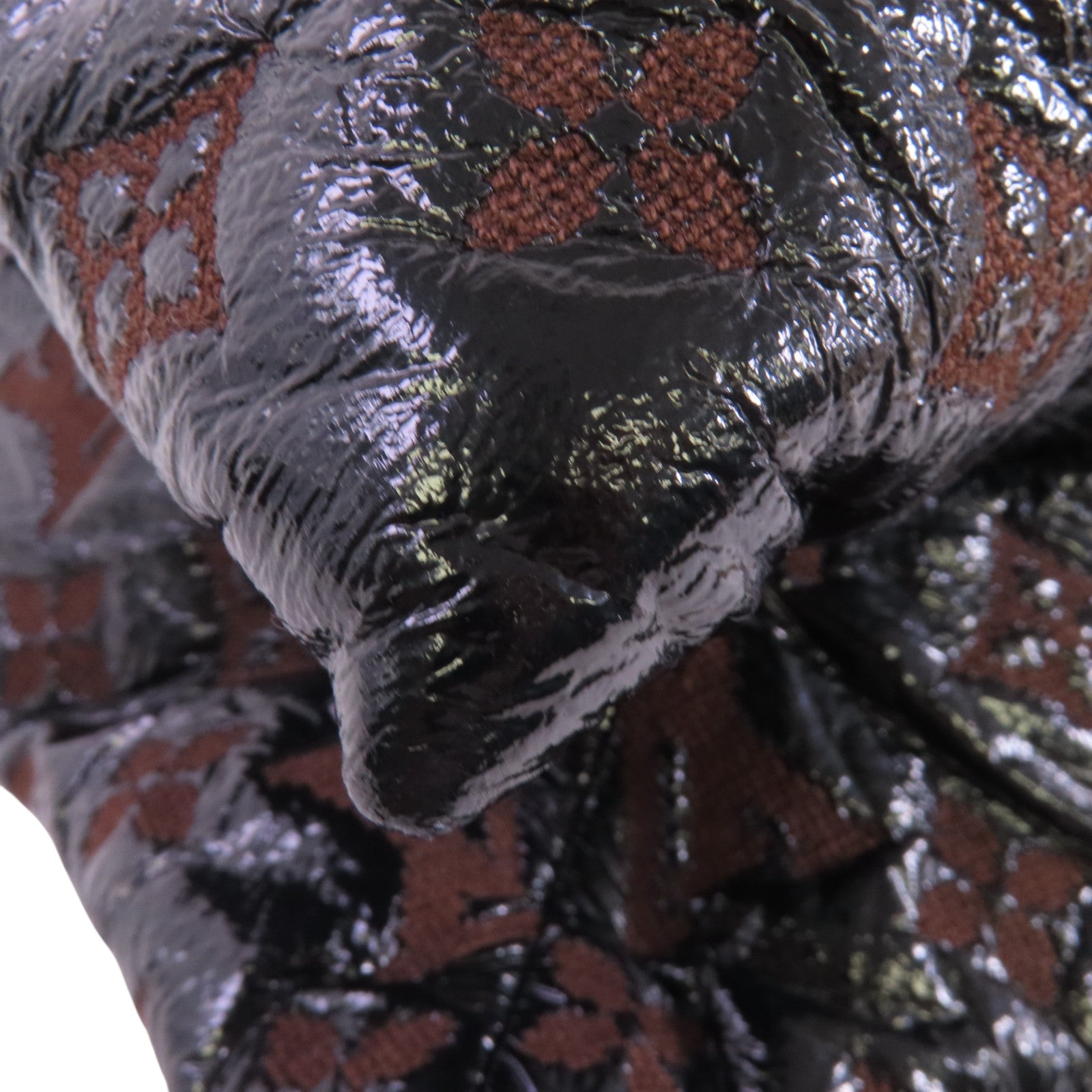 LOUIS VUITTON LV Envinil Squishy Golden Shoulder Bag M95259 Monogram Jacquard