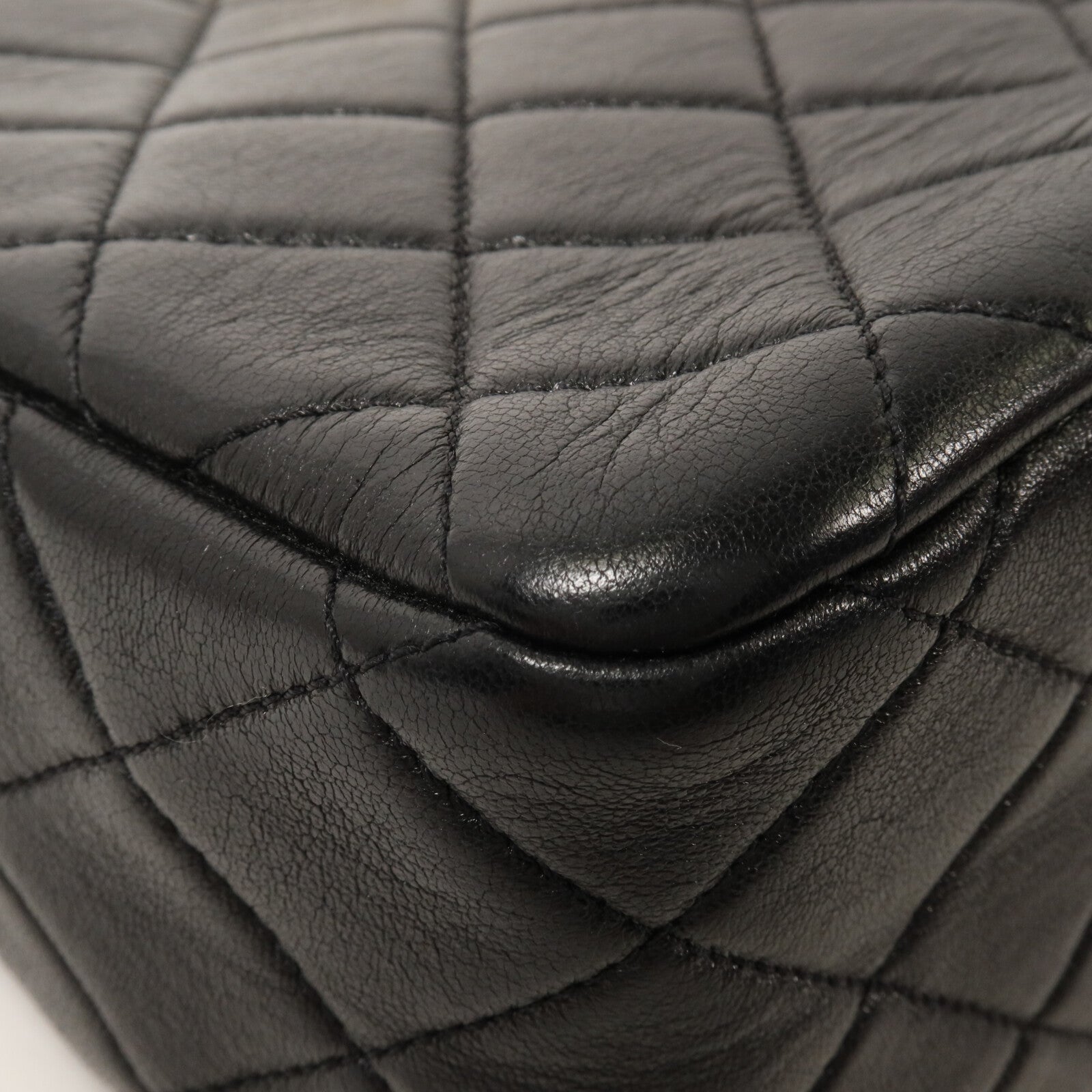 CHANEL 牛皮皮革Hobo bag鏈帶肩背袋