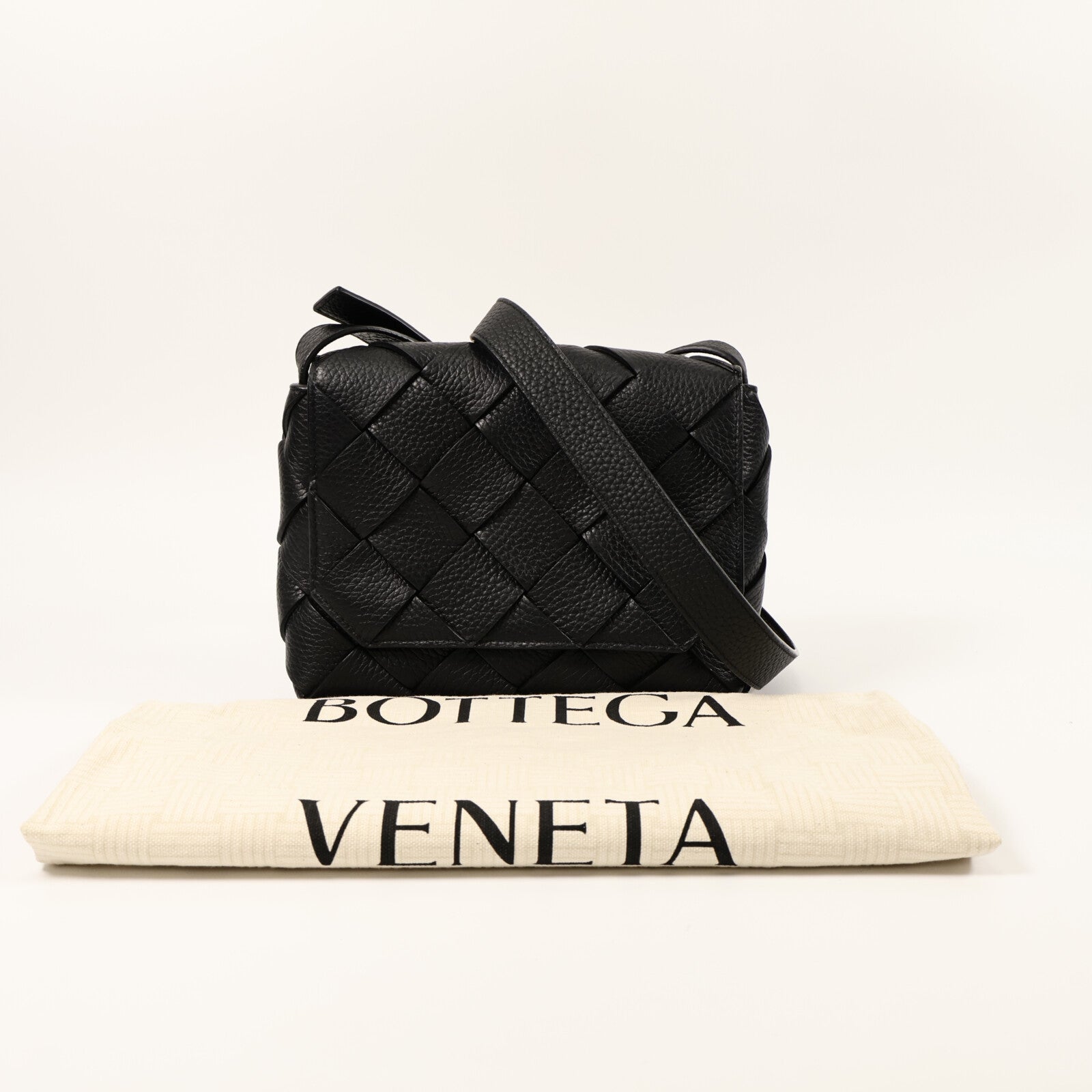 BOTTEGA VENETA 牛皮皮革Diago肩背袋