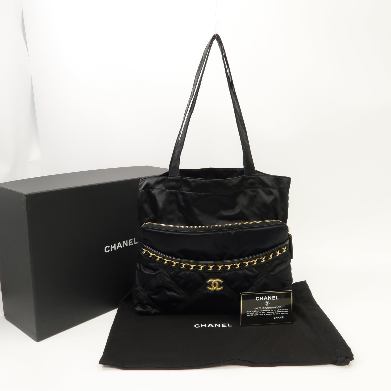 CHANEL 尼龍Pouch/Tote Bag金扣手拿包/手挽兩用袋黑色