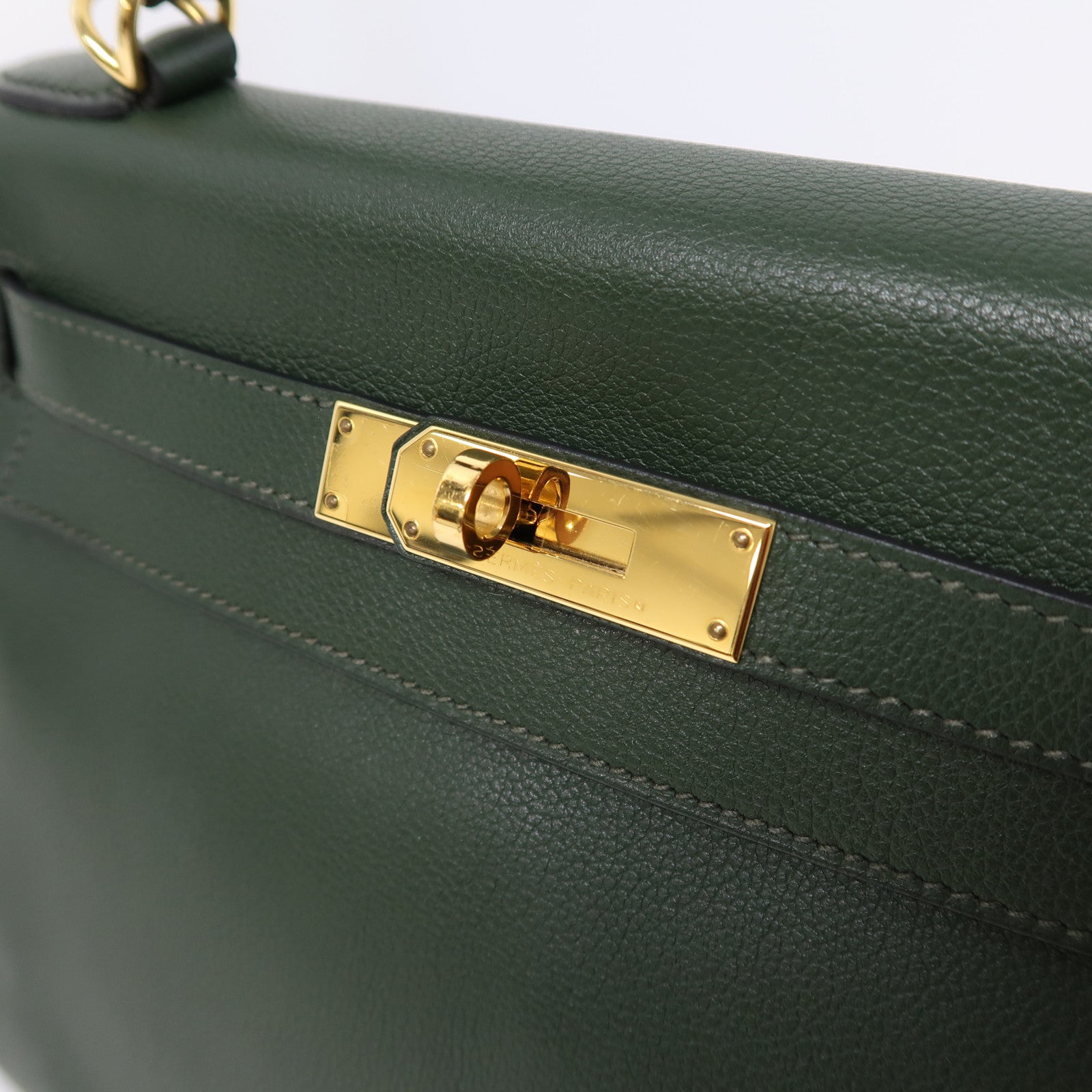 HERMES Evercolor皮革Kelly 28金扣手挽肩背兩用袋2Q Vert Anglais英國軍綠色