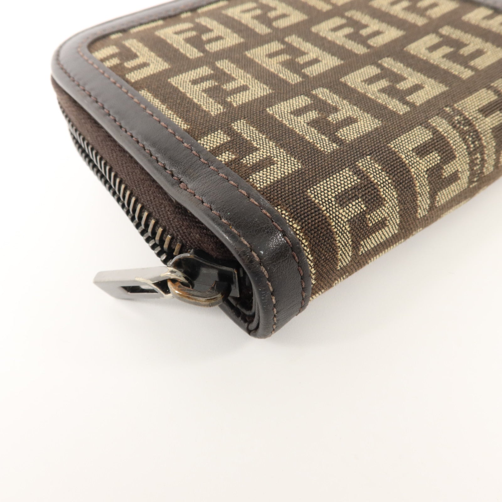 FENDI 帆布Bifold Wallet銀扣錢包