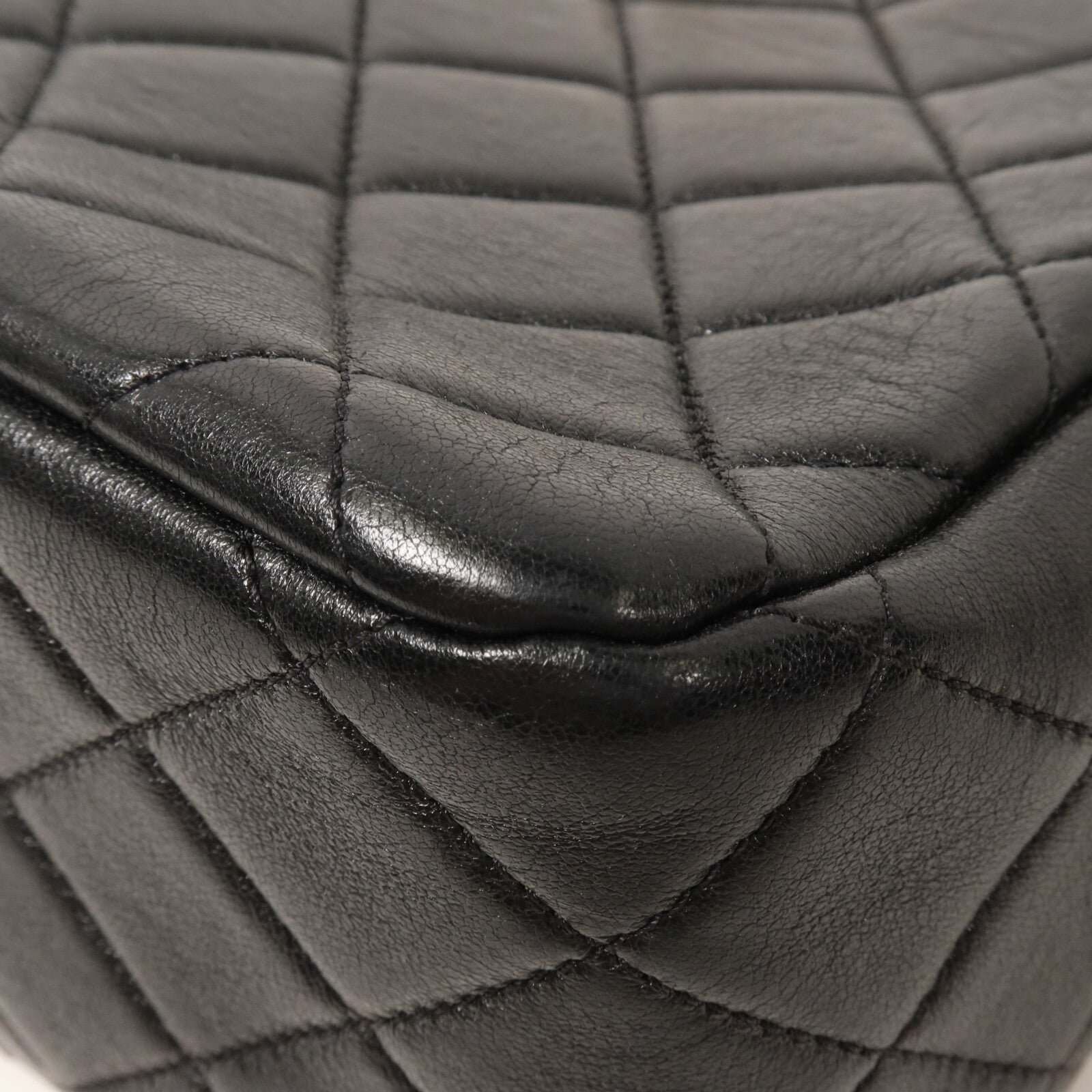 CHANEL 牛皮皮革Hobo bag鏈帶肩背袋