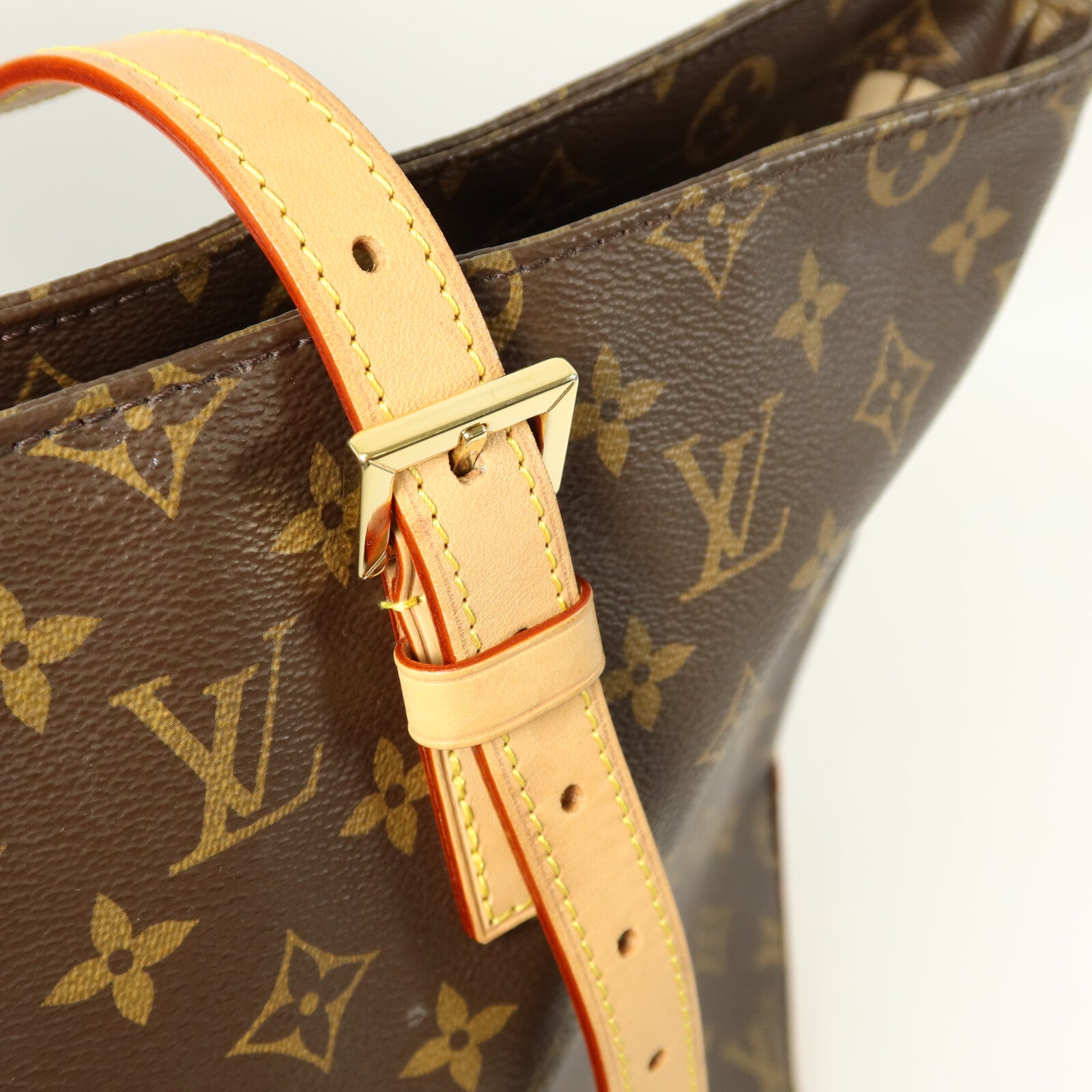 LOUIS VUITTON Monogram Mezzo肩背袋