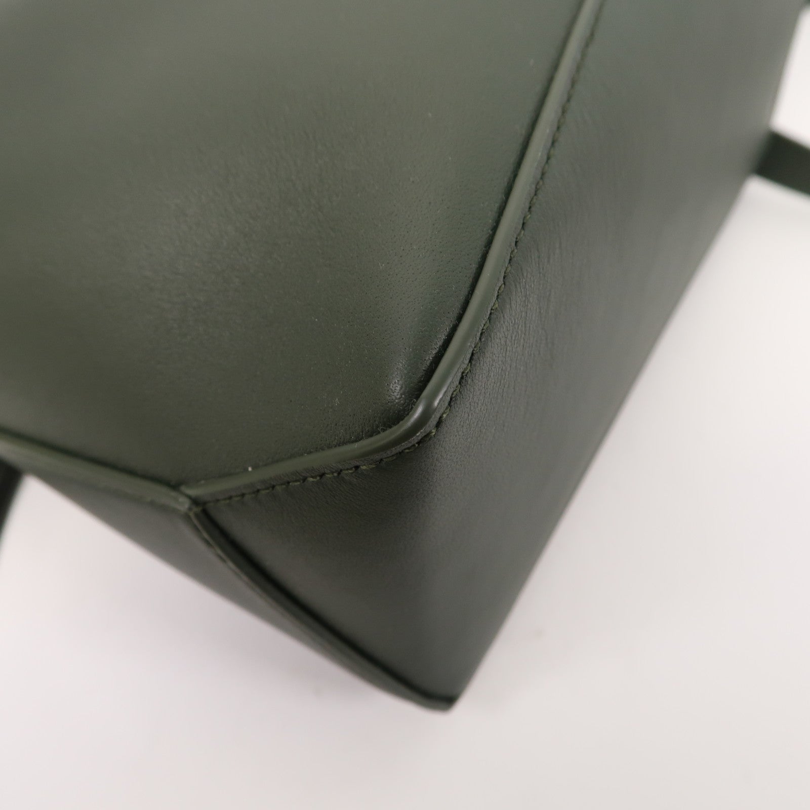 LOEWE 牛皮皮革Puzzle Bag金扣手挽肩背兩用袋手挽肩背兩用袋