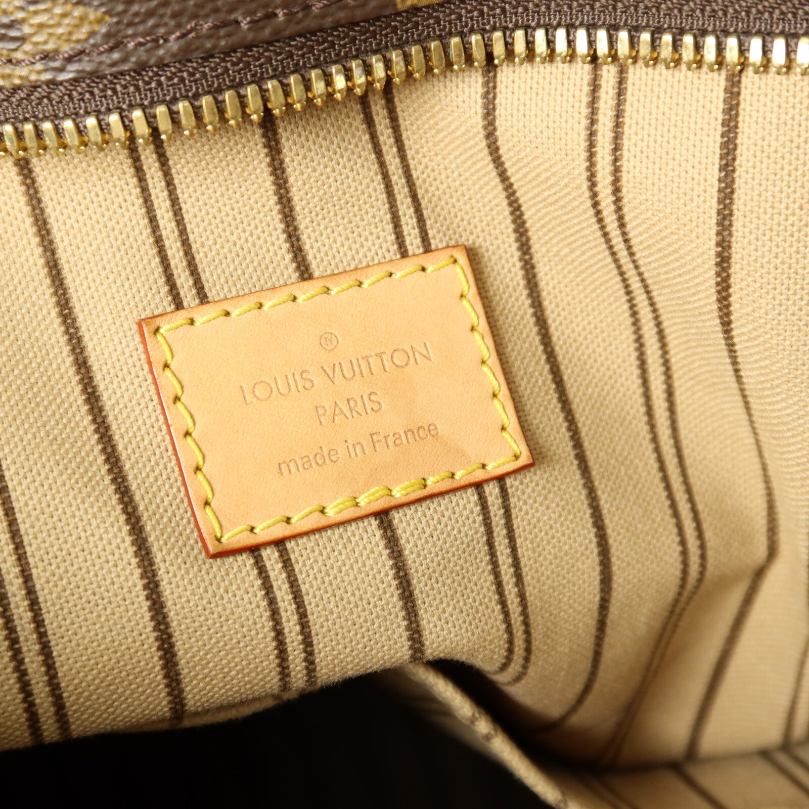 LOUIS VUITTON Monogram Mezzo肩背袋