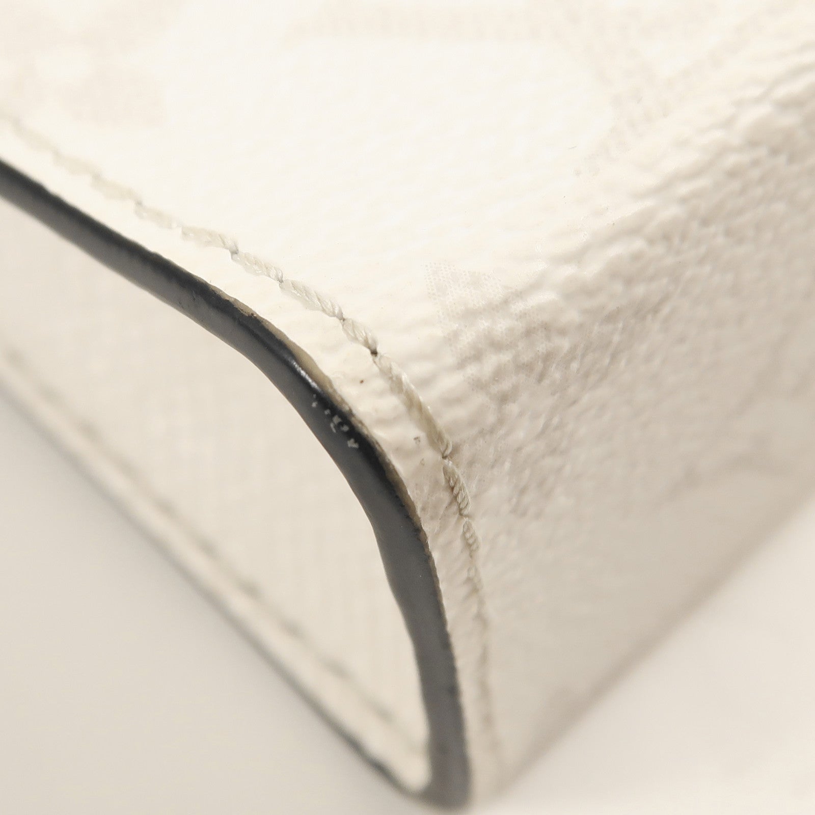 LOUIS VUITTON Monogram Taigarama Gaston銀扣肩背袋