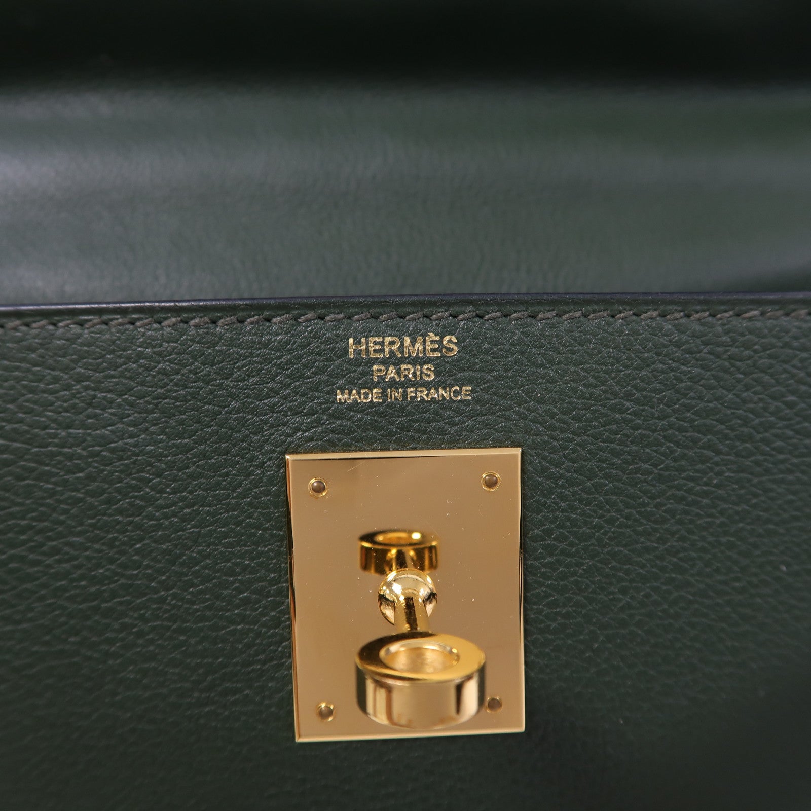 HERMES Evercolor皮革Kelly 28金扣手挽肩背兩用袋2Q Vert Anglais英國軍綠色