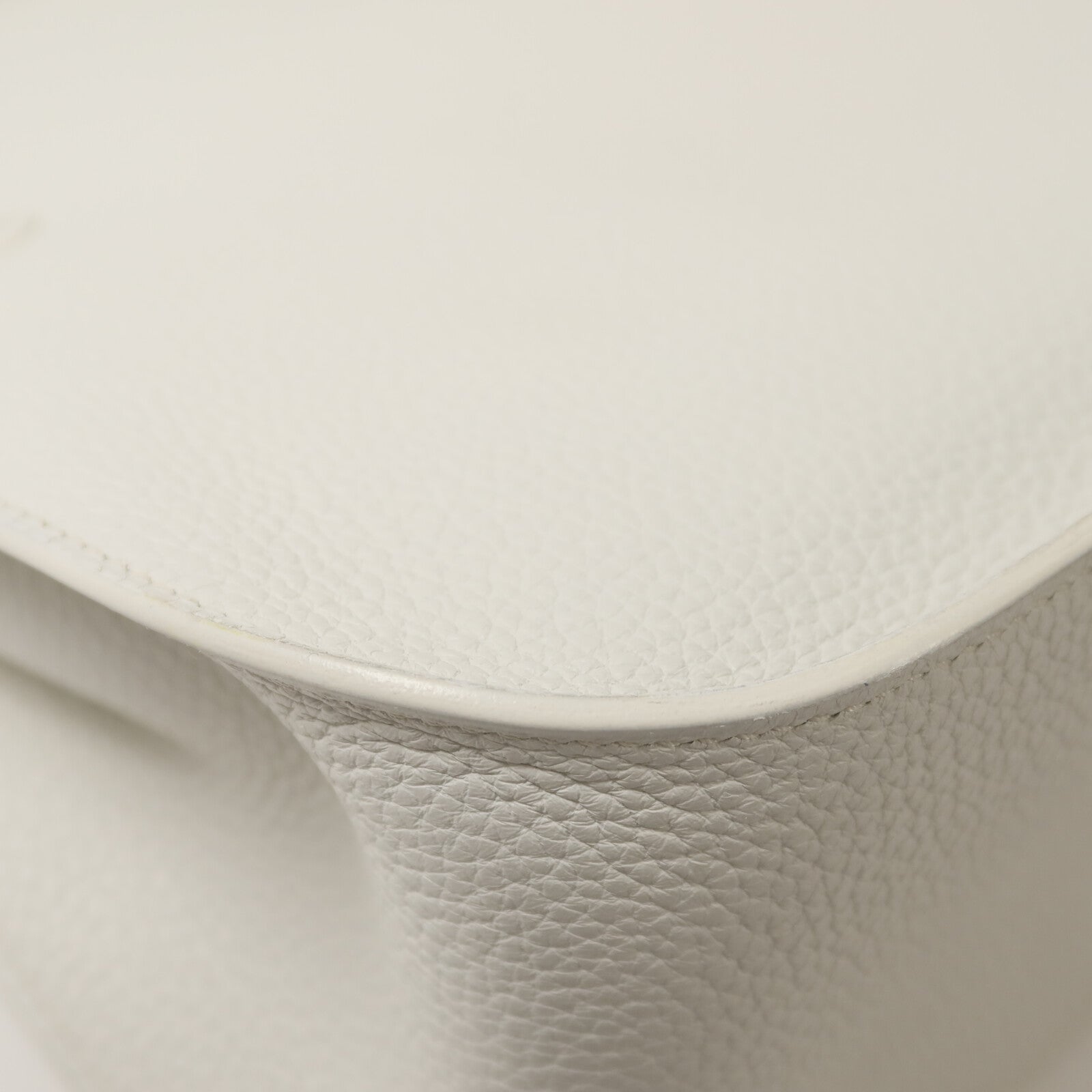 HERMES Togo皮革Jypsiere 28肩背袋Blanc