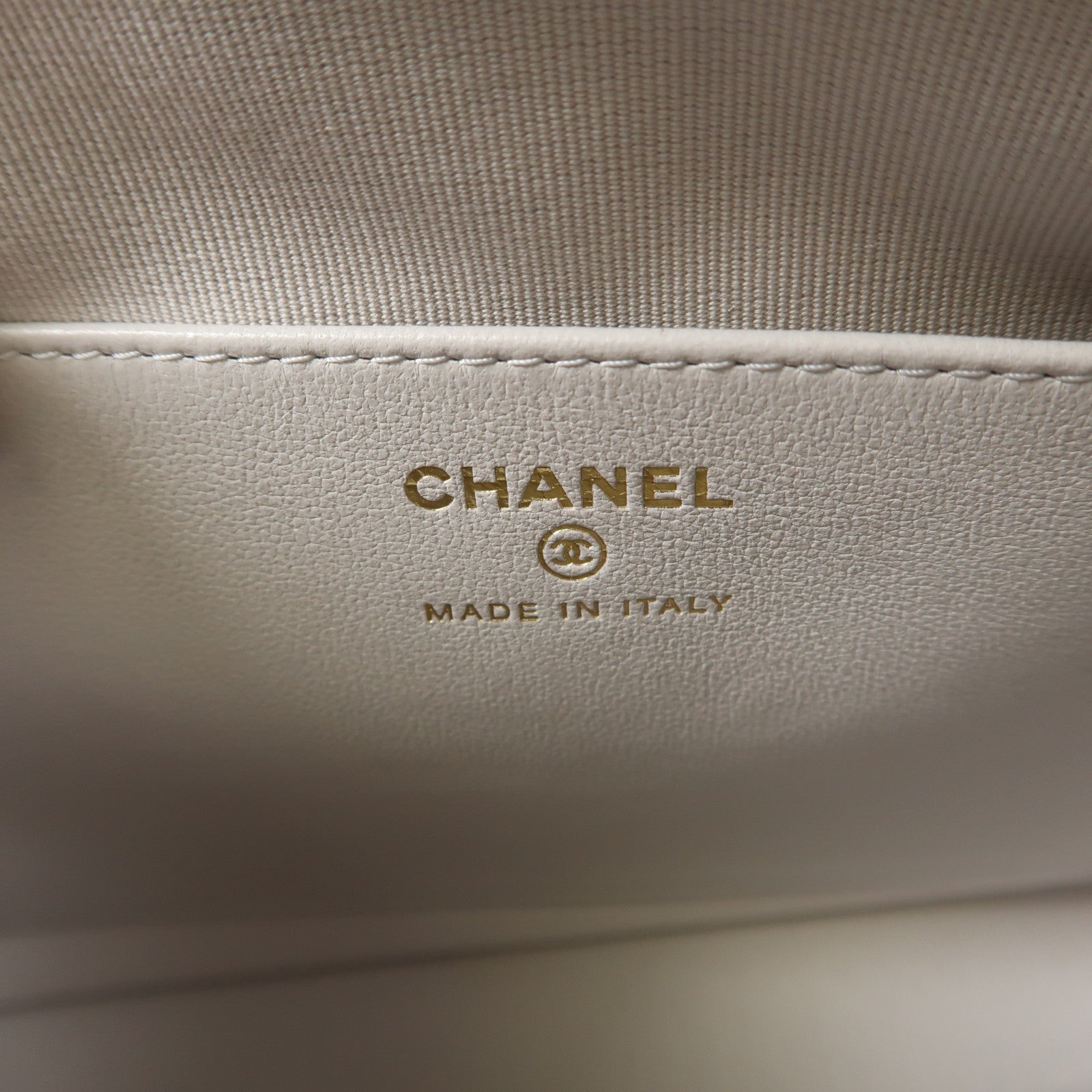 CHANEL 牛皮皮革Cluth With Chain金扣鏈帶肩背袋