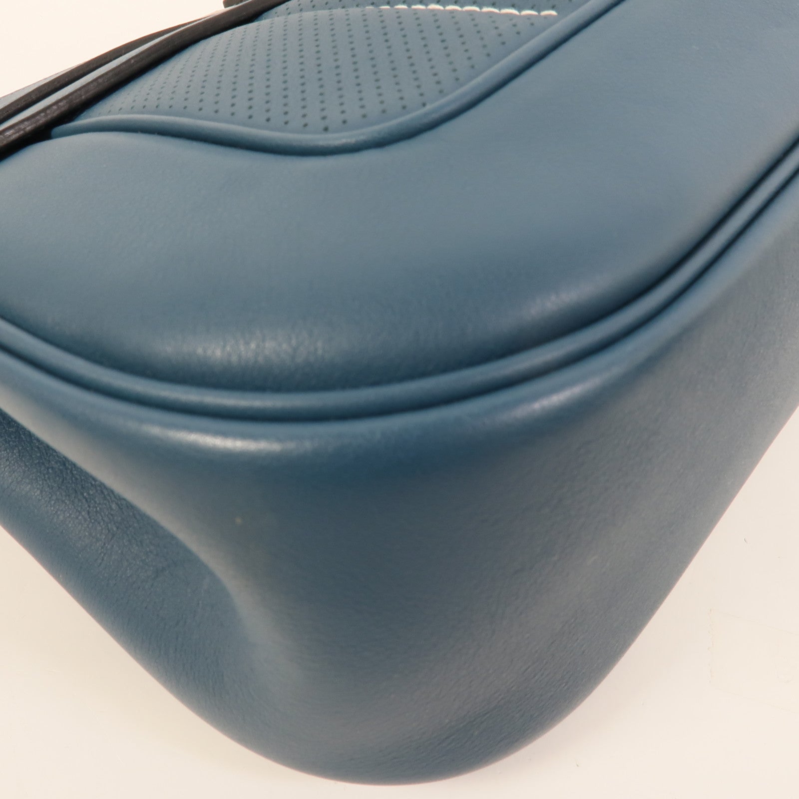 HERMES Swift皮革Berline 28銀扣肩背袋Bleu Colvert