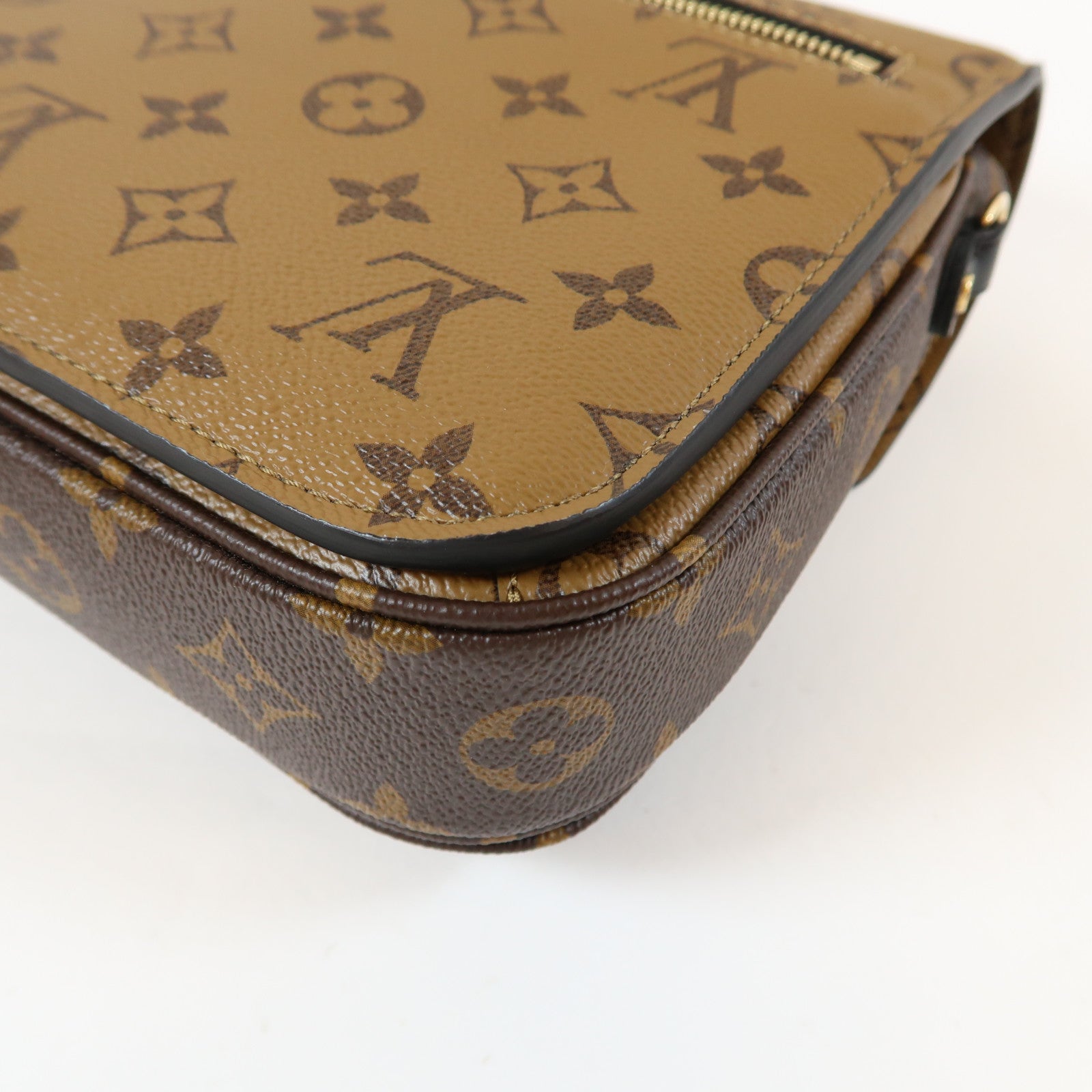 LOUIS VUITTON Monogram Reverse Pochette Métis金扣手挽肩背兩用袋啡色