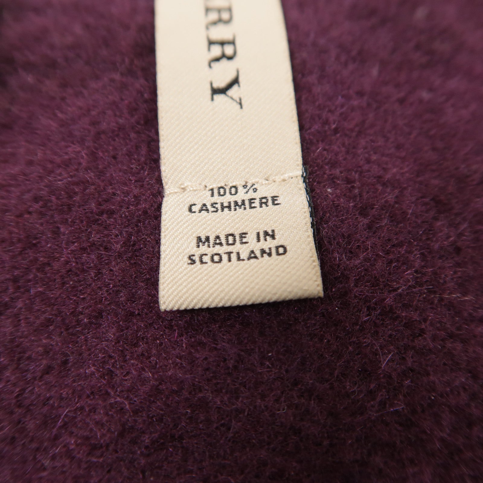 BURBERRY 羊絨Muffler圍巾