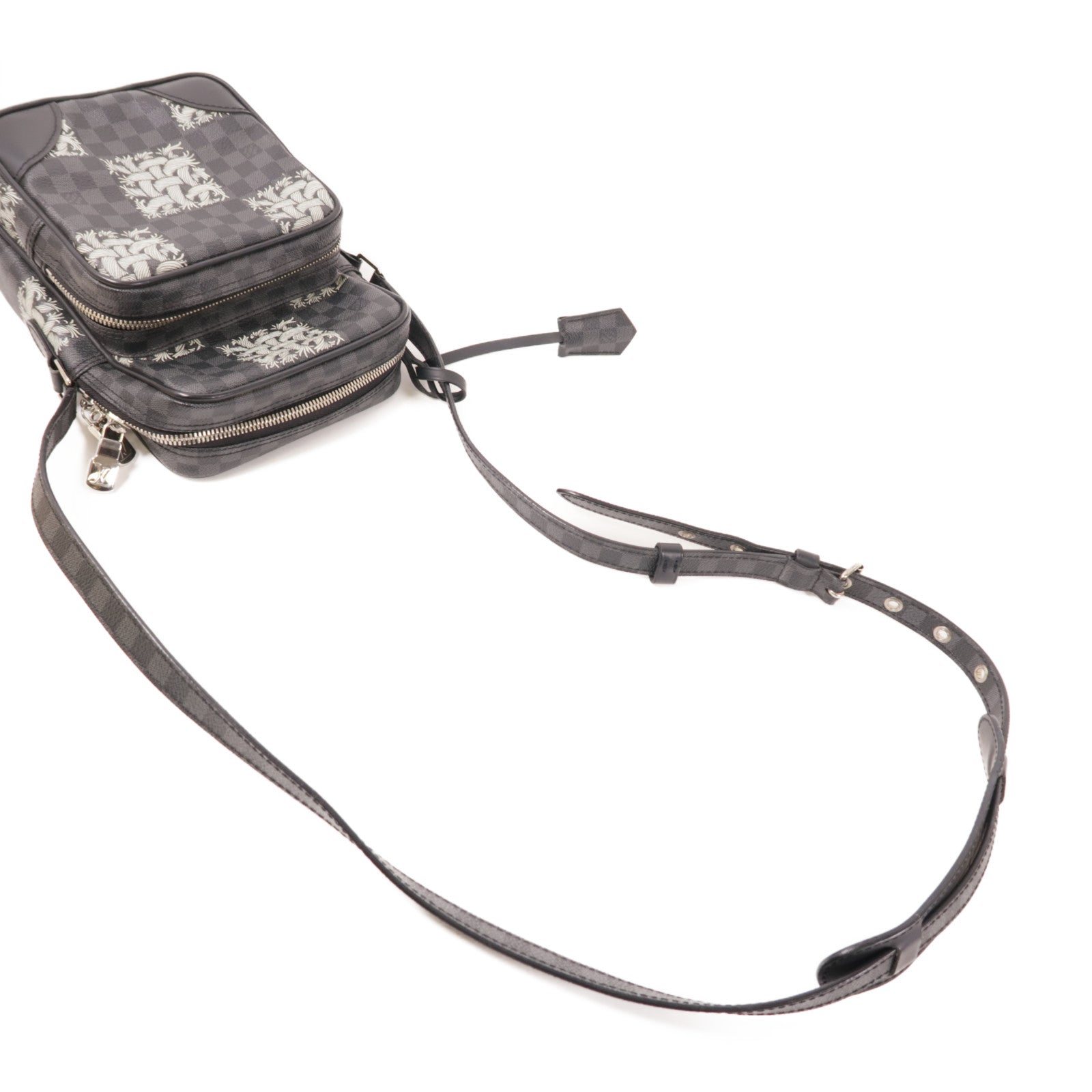 LOUIS VUITTON Damier Graphite Christopher Nemeth Amazon銀扣肩背袋