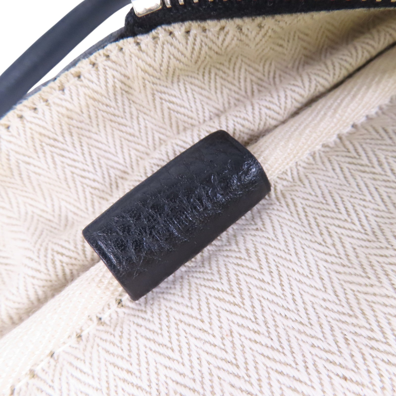 HERMES Clemence皮革Victoria 35銀扣手挽袋