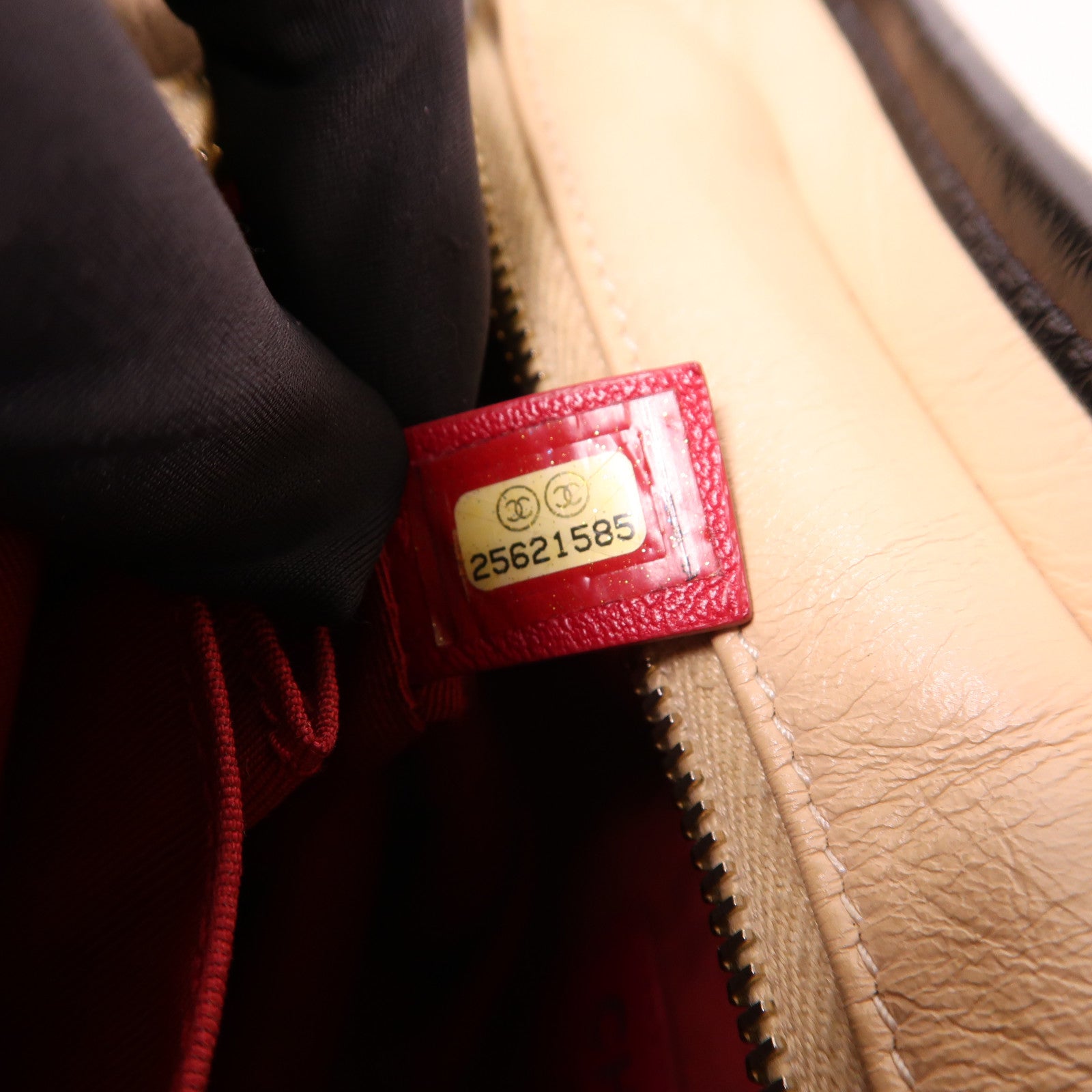 CHANEL 牛皮皮革Gabrielle Small鏈帶肩背袋