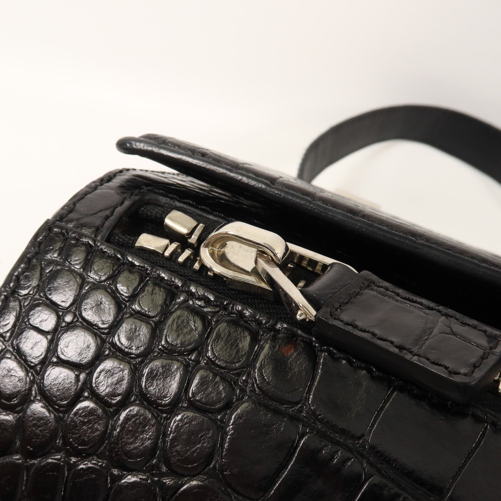 GIVENCHY 牛皮皮革Pandora Box手挽肩背兩用袋