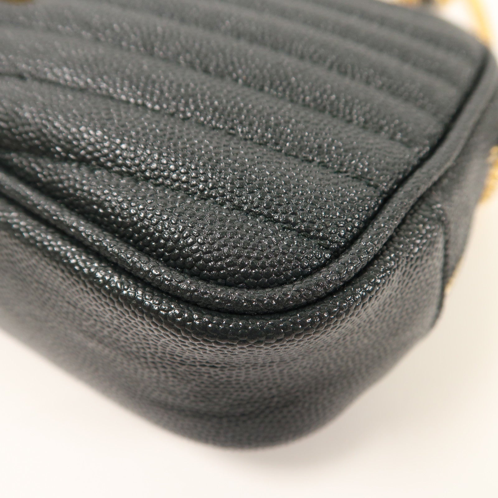 YVES SAINT LAURENT 牛皮皮革Shoulder Bag金扣鏈帶肩背袋