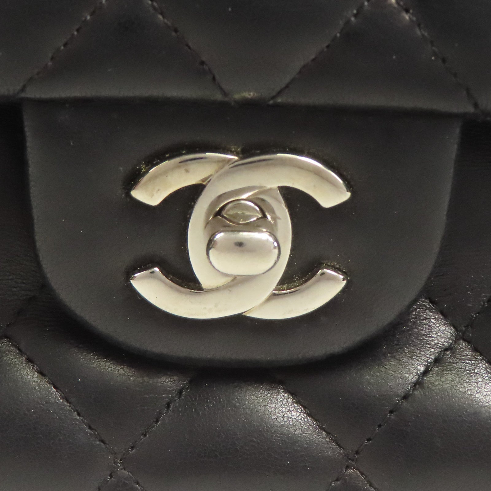 CHANEL 羊皮皮革Classic 25銀扣鏈帶肩背袋