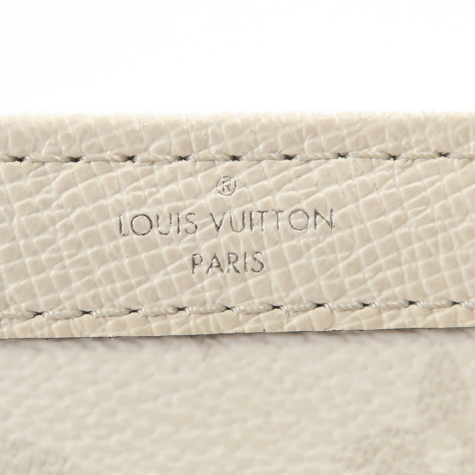 LOUIS VUITTON Monogram Taigarama Gaston銀扣肩背袋