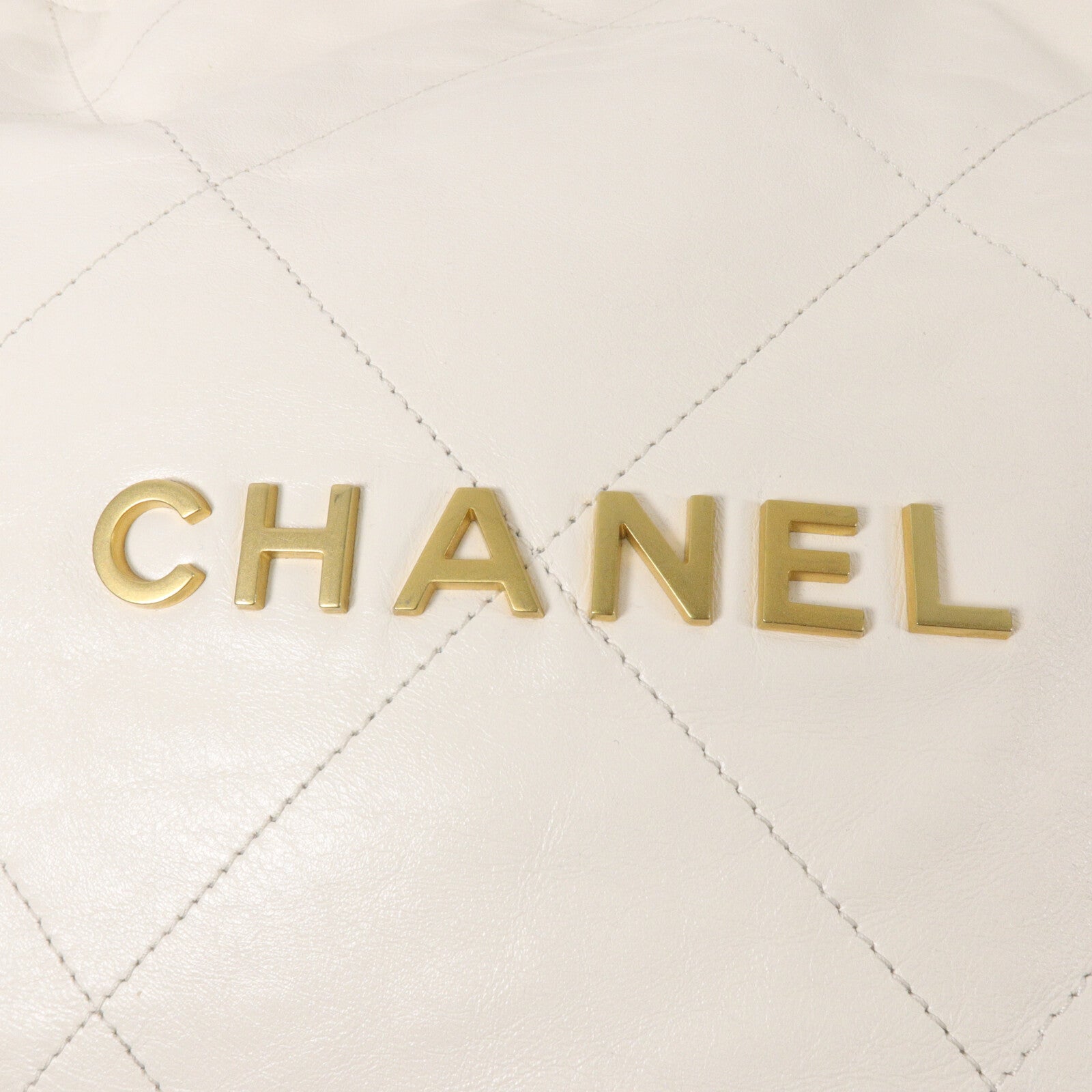 CHANEL 牛皮皮革Chanel 22 Small鏈帶肩背袋