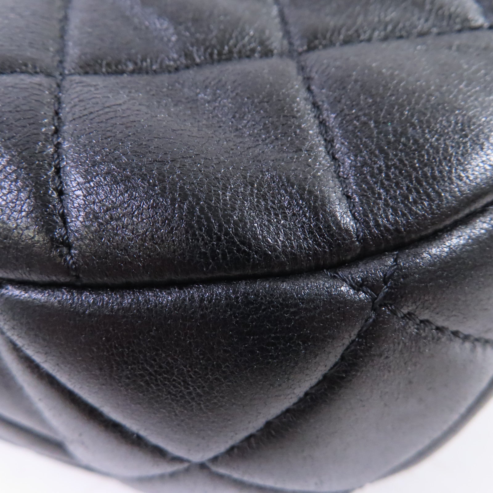 CHANEL 【激減優惠】菱格羊皮皮革Hobo Shoulder Bag金扣肩背袋黑色