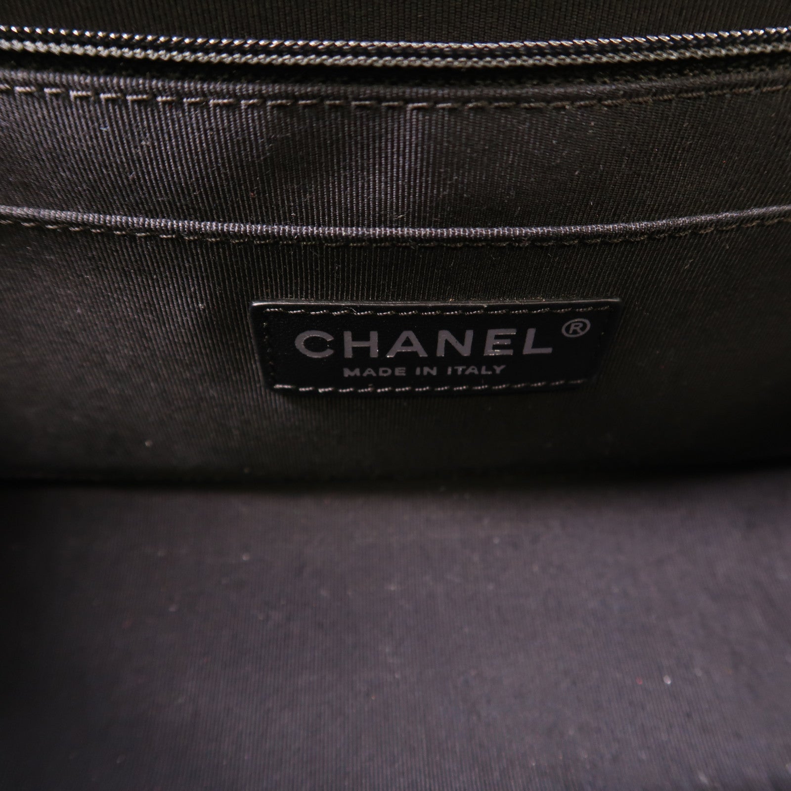 CHANEL【激減優惠】 羊皮皮革Chain Shoulder銀扣鏈帶肩背袋