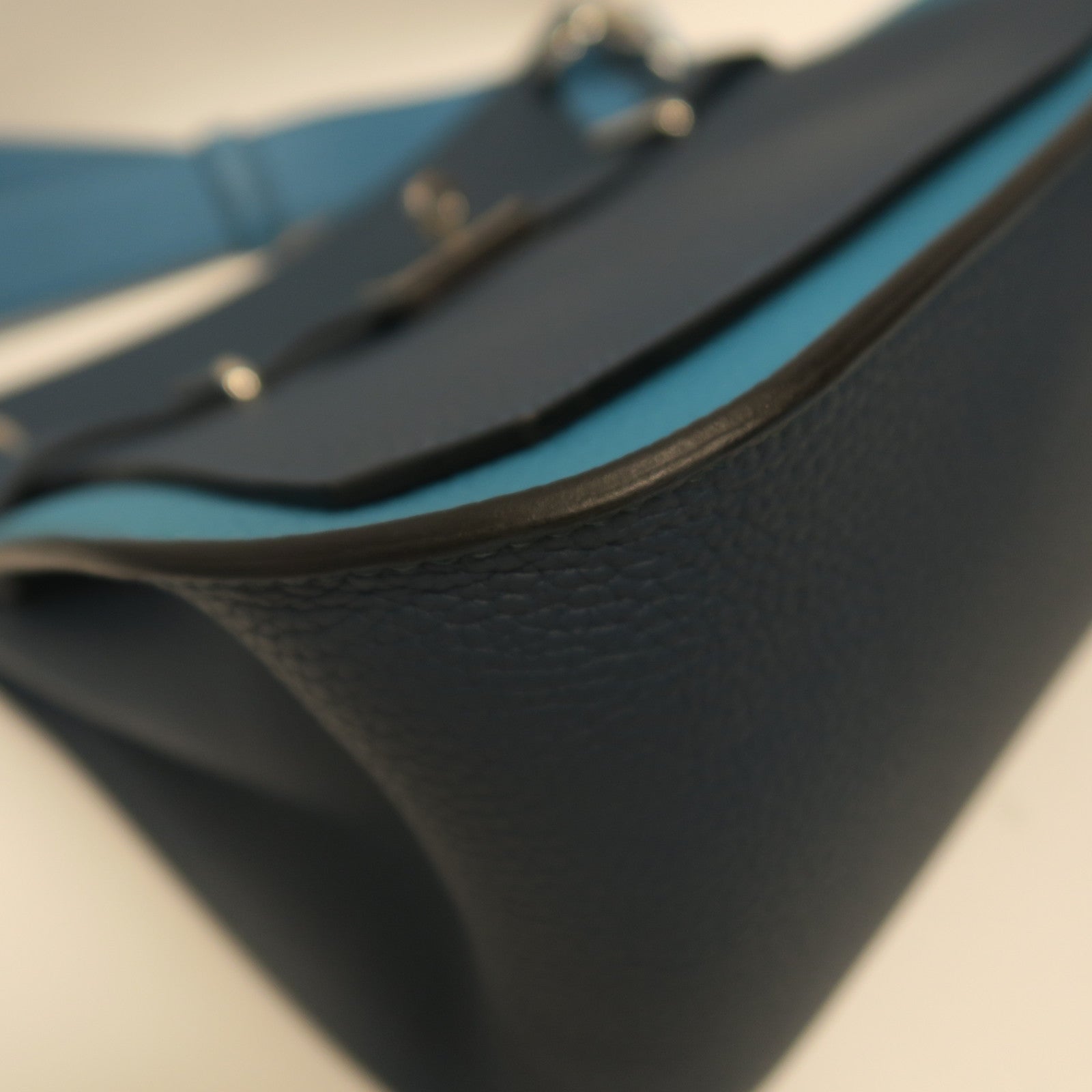 HERMES 【激減優惠】Clemence皮革Jypsiere 31銀扣肩背袋藍色