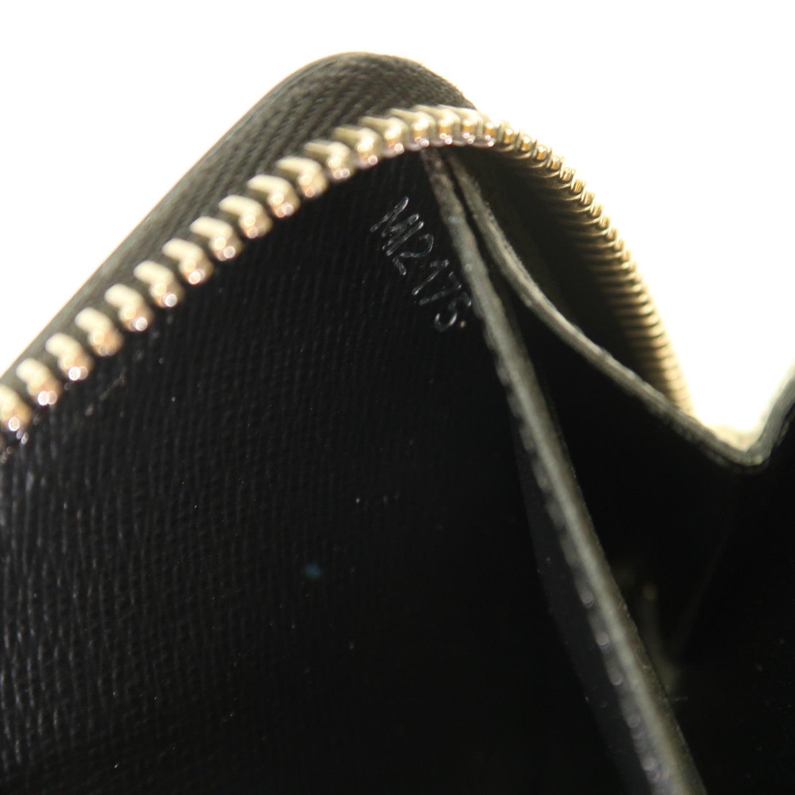 LOUIS VUITTON 【激減優惠】Epi Zipper Long Wallet銀扣拉鏈長錢包黑色