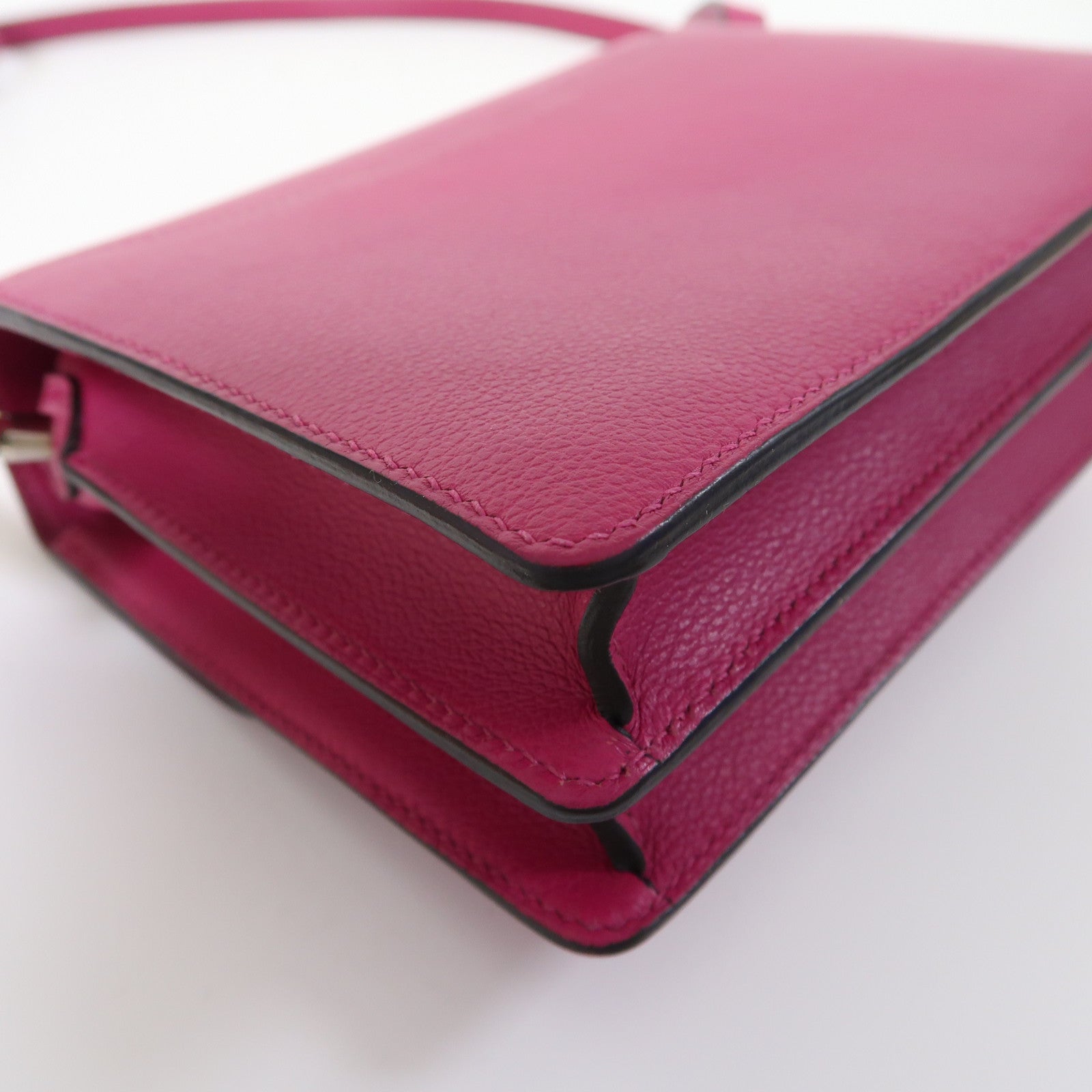 HERMES 【激減優惠】Evercolor皮革Mini Roulis銀扣肩背袋木蘭粉色