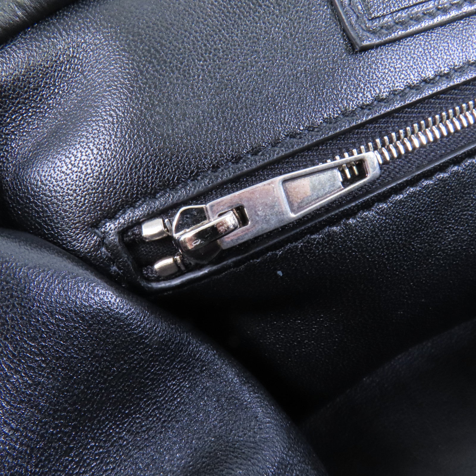 BALENCIAGA 牛皮皮革Clutch銀扣手拿包