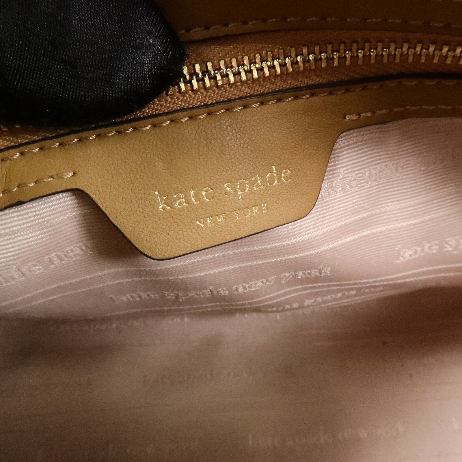 Kate Spade 皮革/提花織布Racing Stripe Addy Medium Dome肩背袋